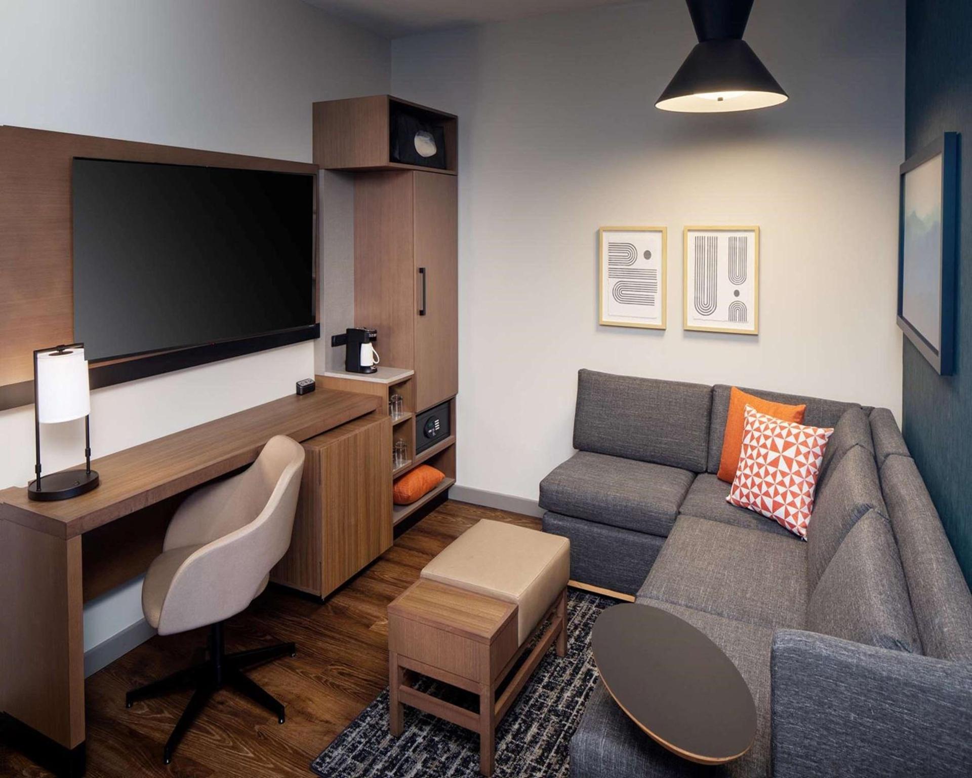 Hyatt Place Harrisonburg photo 19
