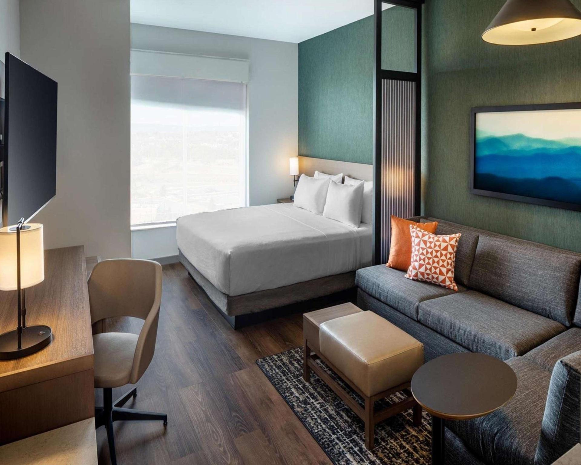 Hyatt Place Harrisonburg photo 38