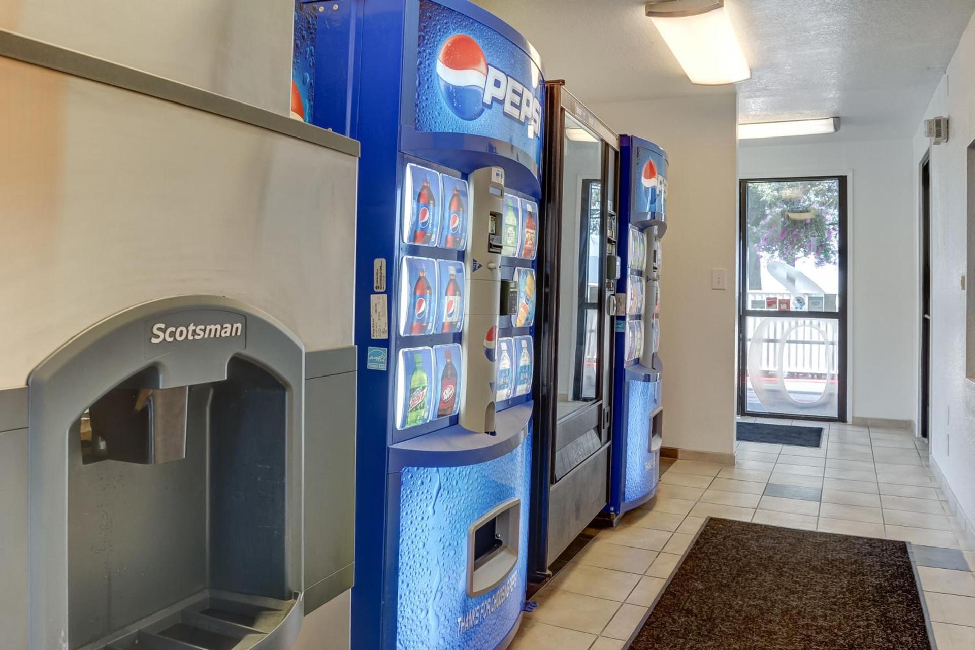 Motel 6-Eugene, OR - South Springfield photo 48