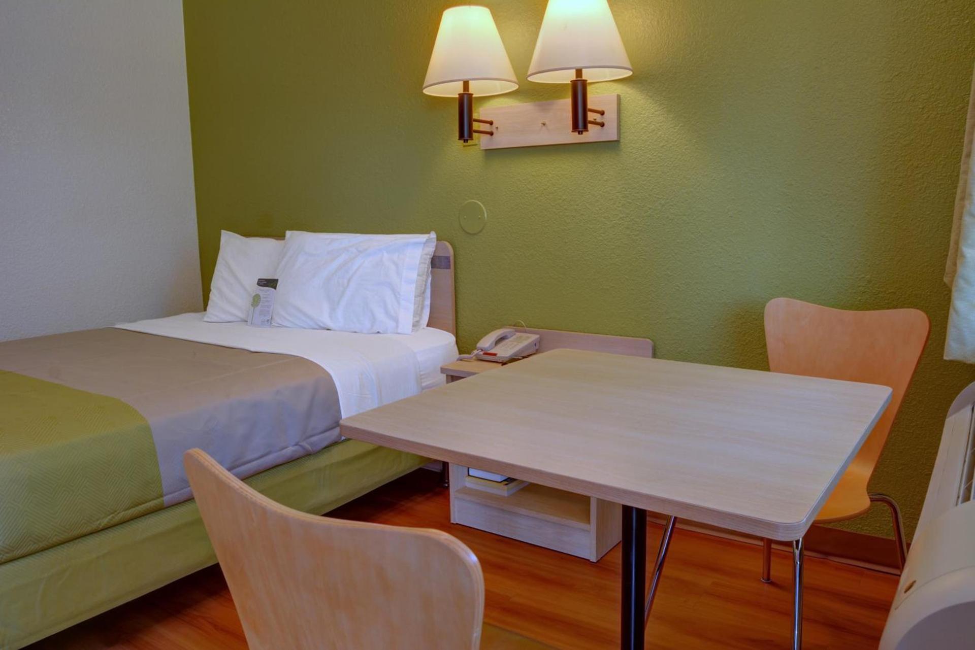 Motel 6-Eugene, OR - South Springfield photo 50