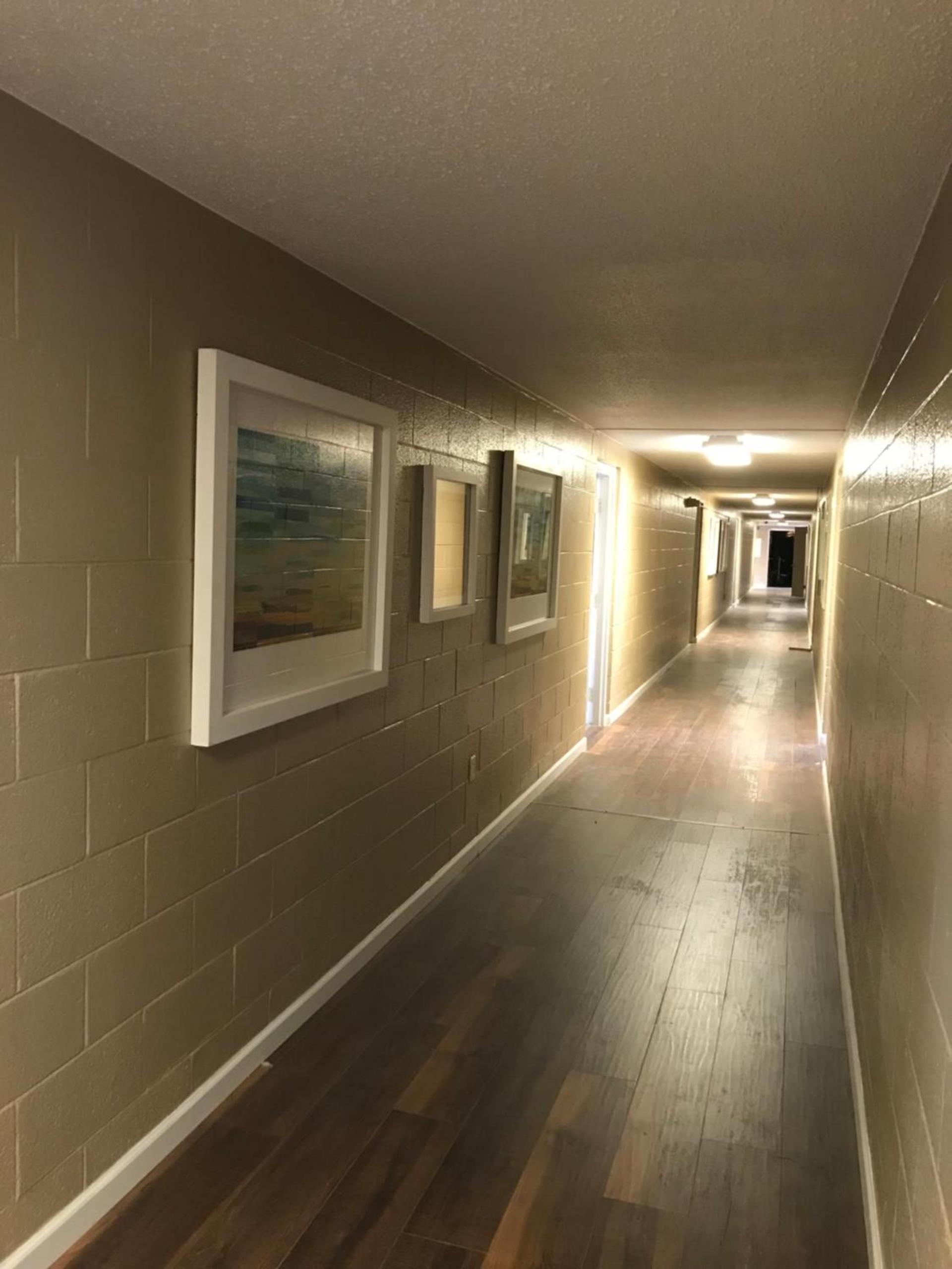 Lamplighter Motel photo 17