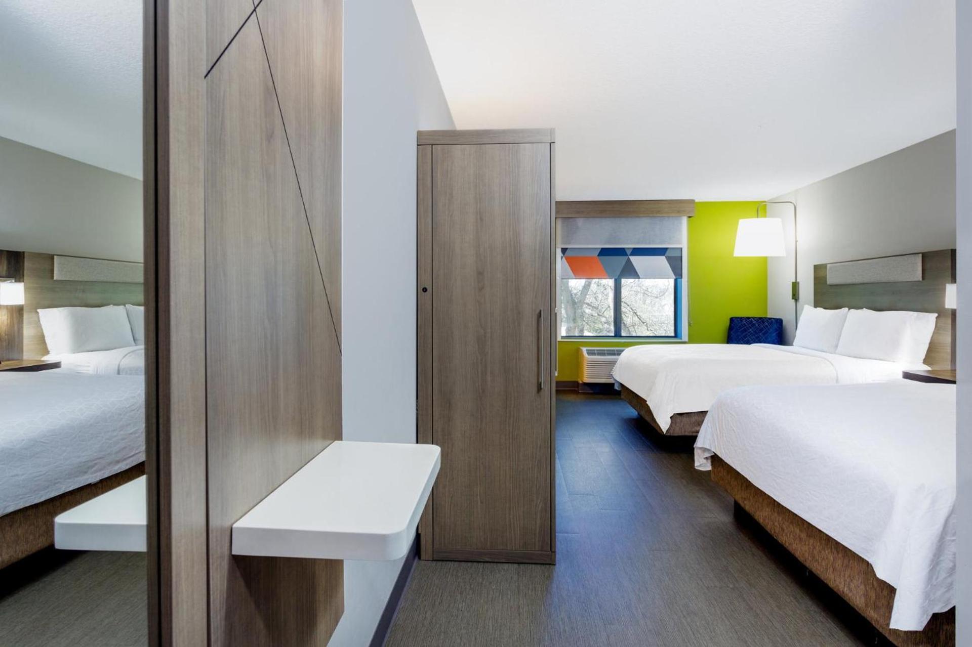 Holiday Inn Express & Suites Jacksonville - Atlantic Beach by IHG photo 85