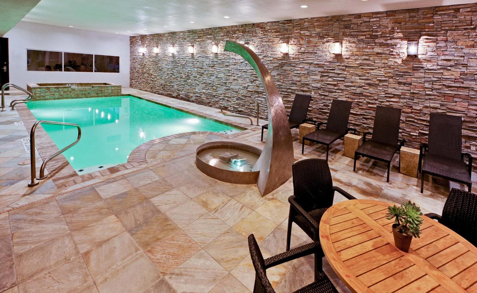 Hawthorn Suites by Wyndham Lubbock photo 44