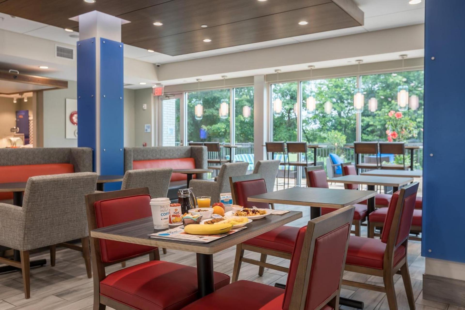 Holiday Inn Express & Suites - Rock Hill by IHG photo 60
