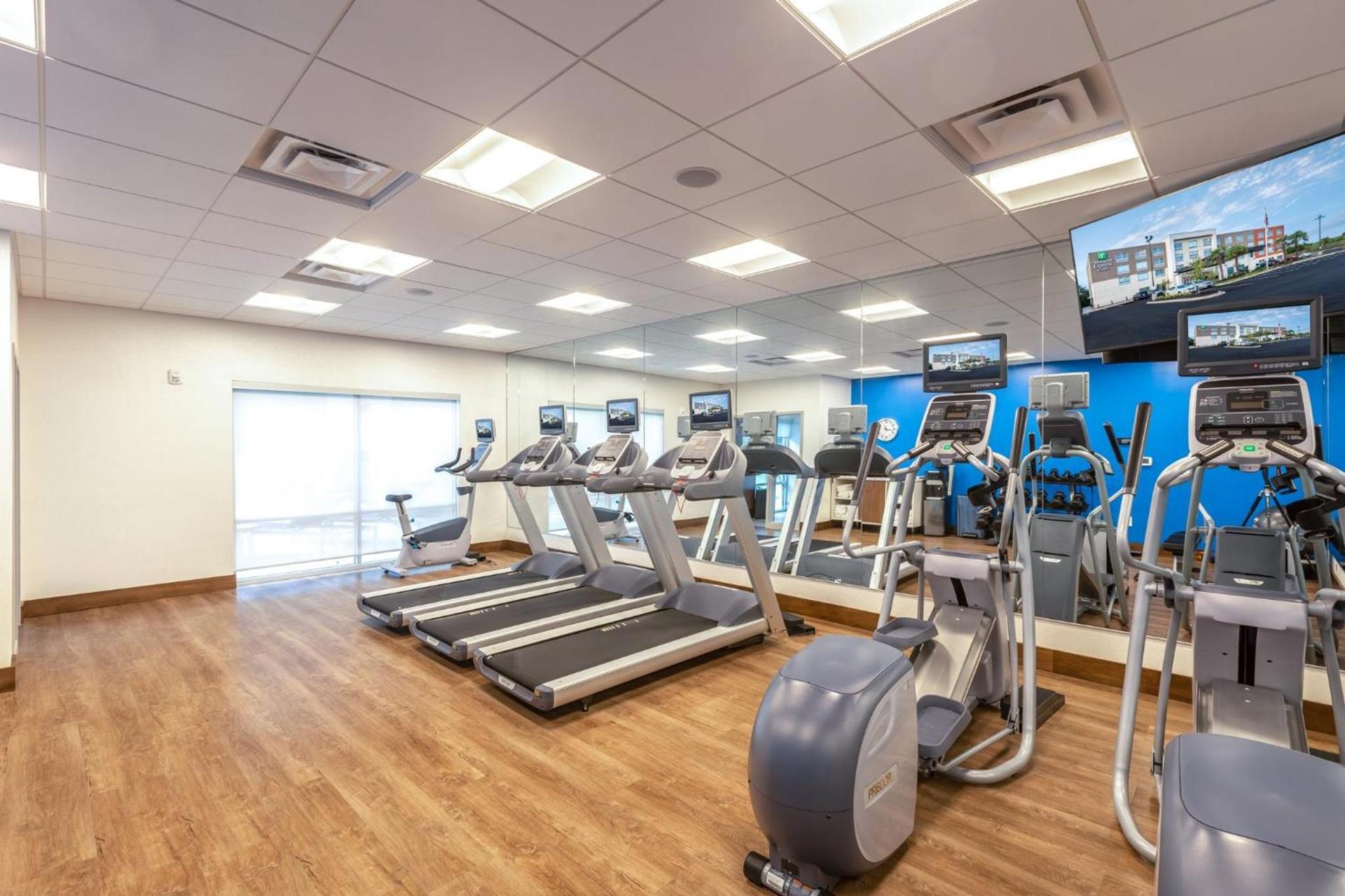 Holiday Inn Express & Suites - Rock Hill by IHG photo 46