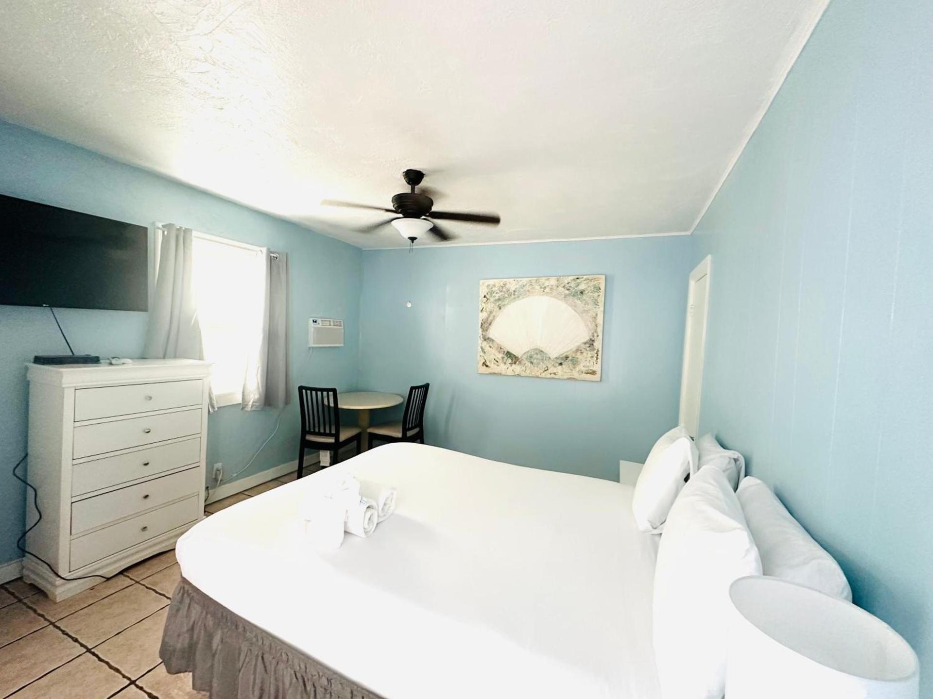 St Maurice Beach Inn photo 26