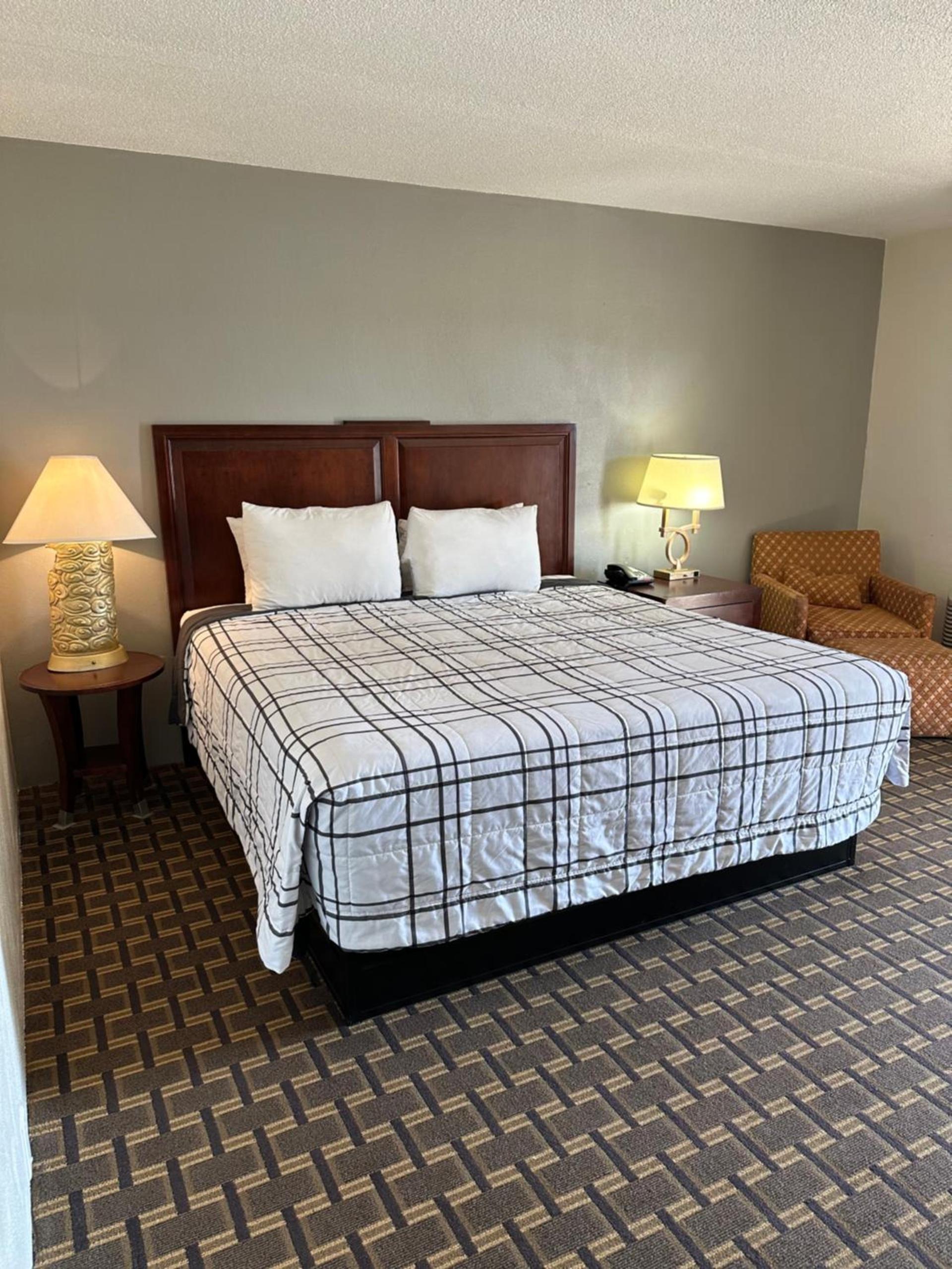Budget Inn Motel photo 5