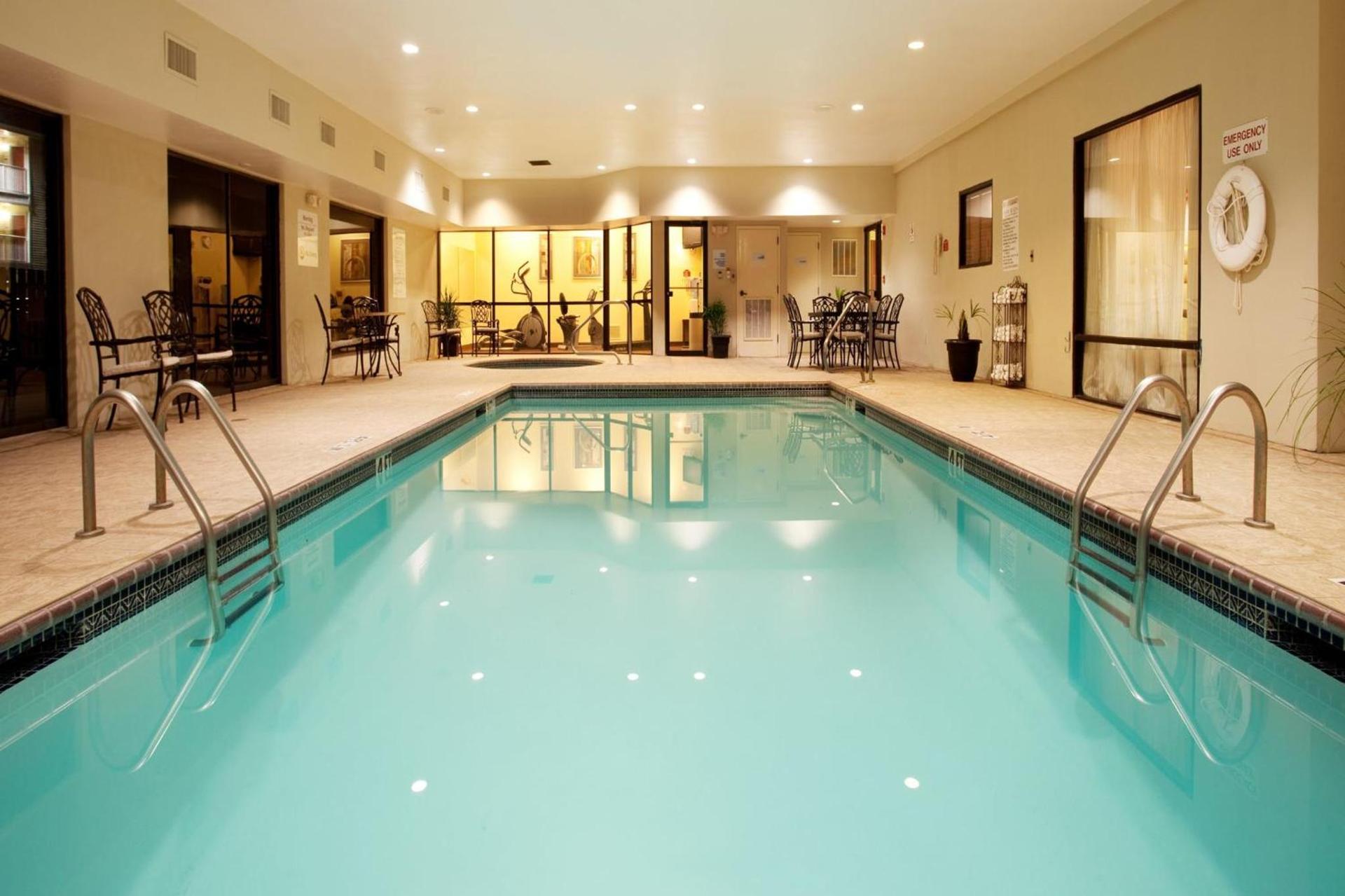 Holiday Inn Express & Suites Sulphur - Lake Charles by IHG photo 27