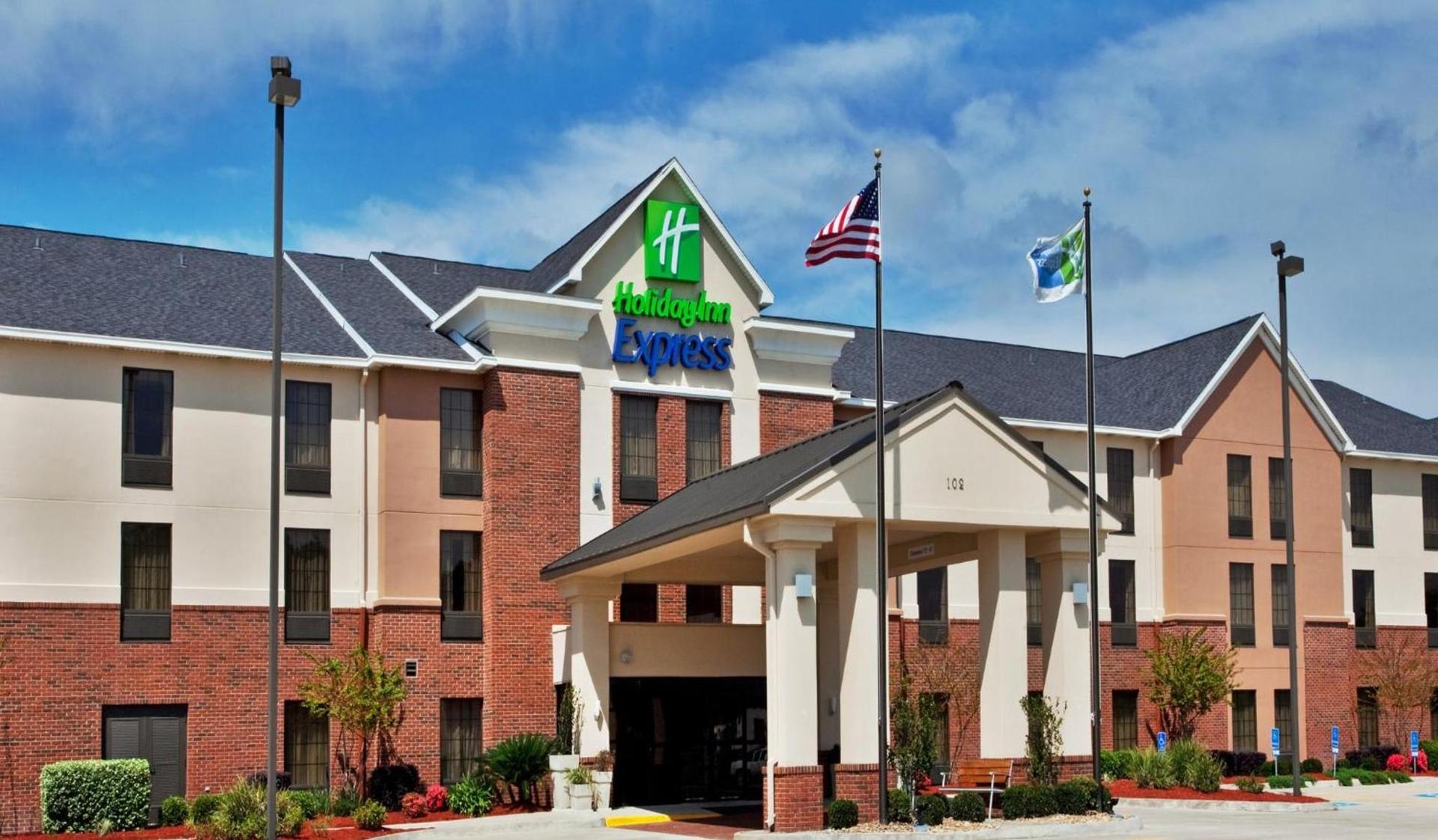 Holiday Inn Express & Suites Sulphur - Lake Charles by IHG photo 24