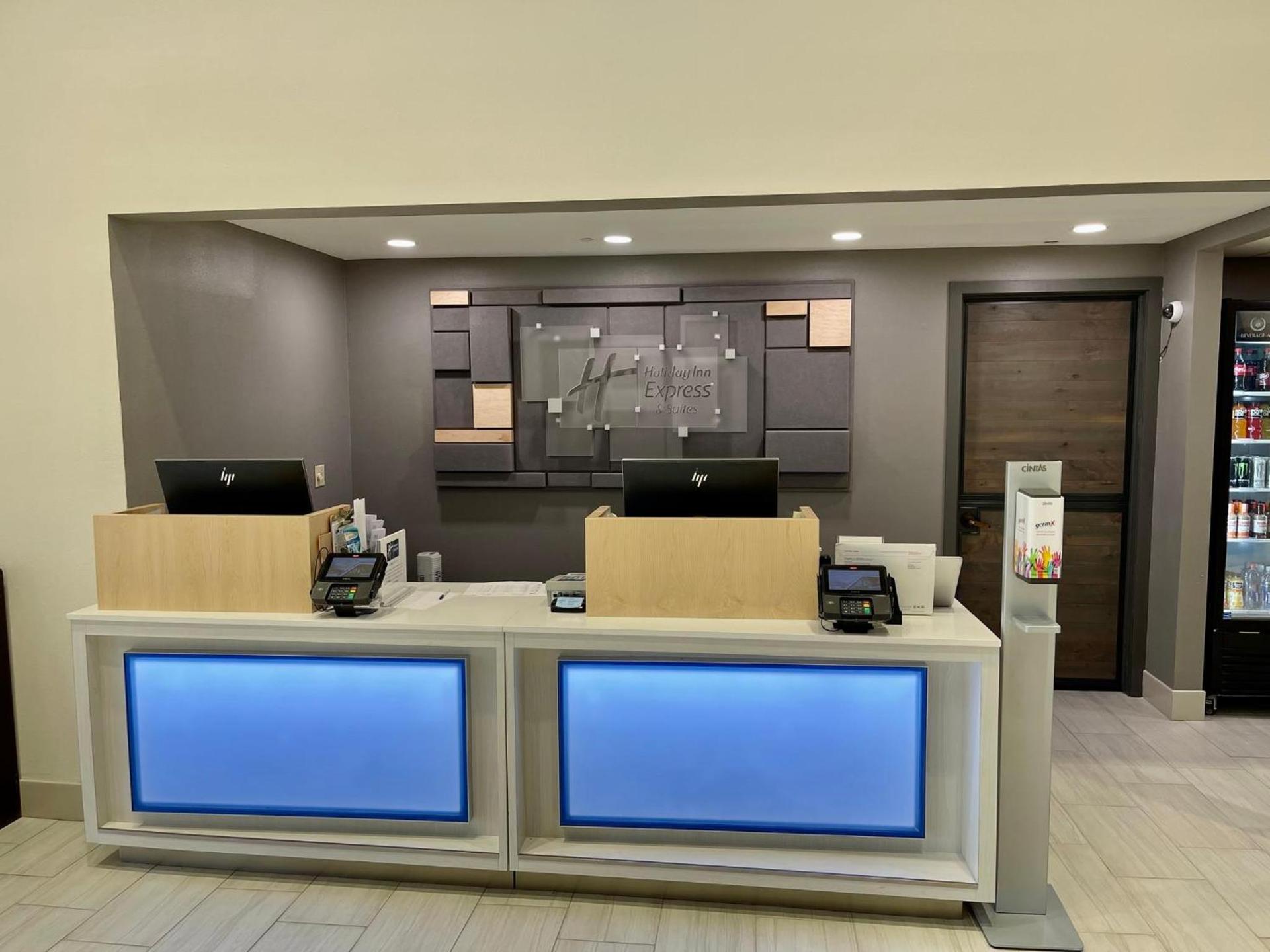 Holiday Inn Express & Suites Sulphur - Lake Charles by IHG photo 9