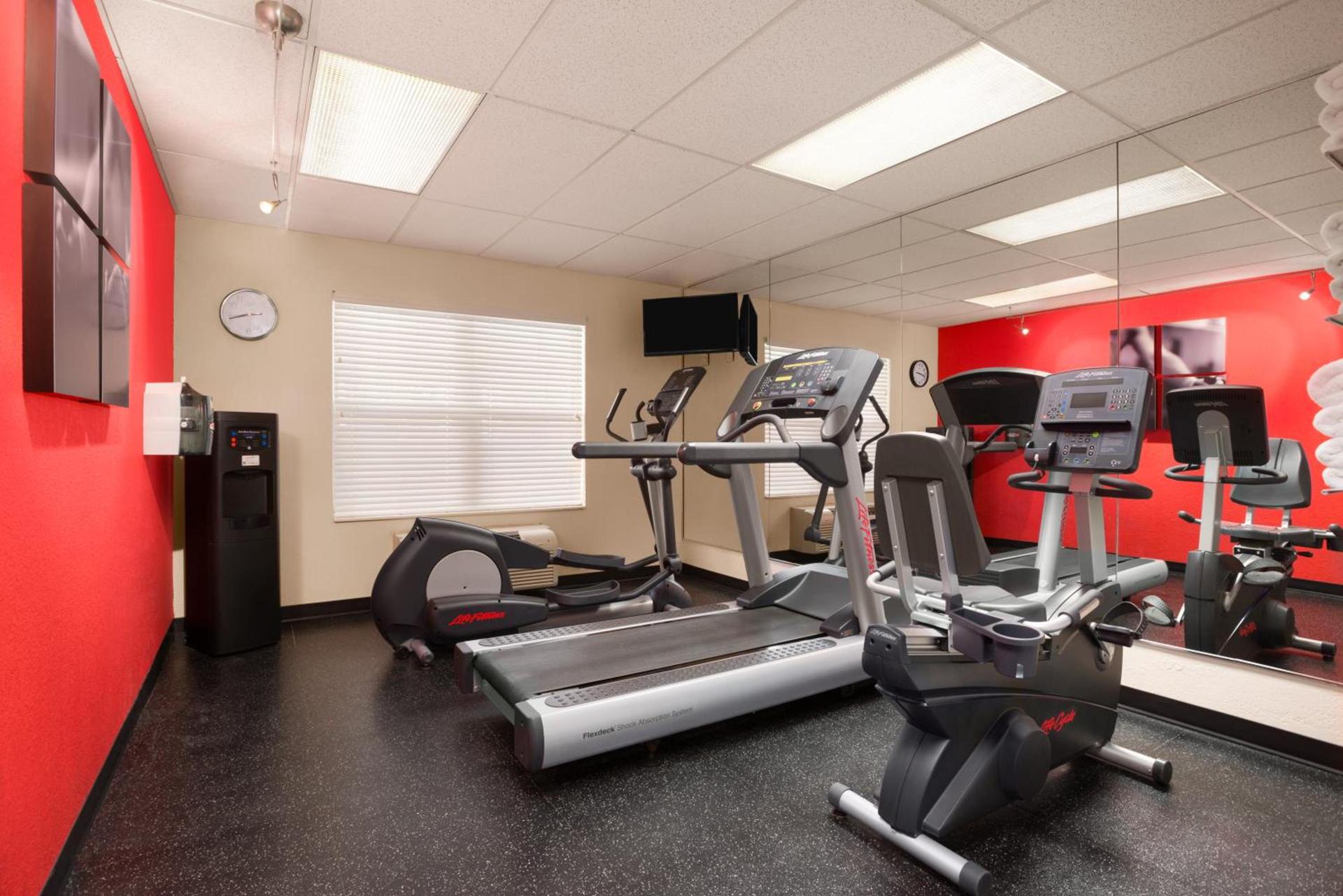 Country Inn & Suites by Radisson, Beckley, WV photo 52