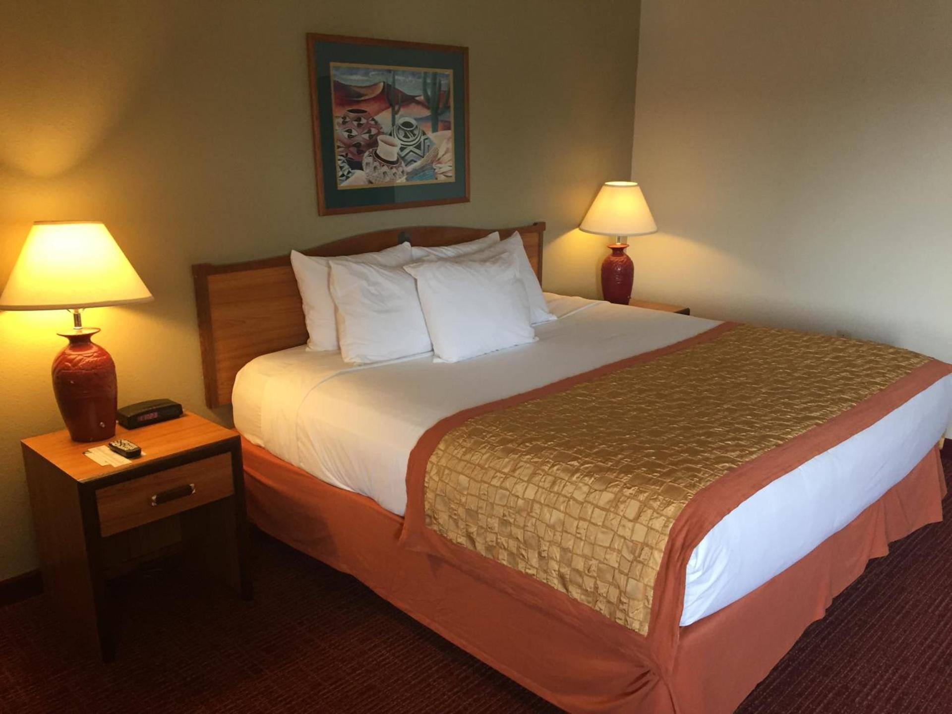 Hawthorn Suites by Wyndham Albuquerque photo 19