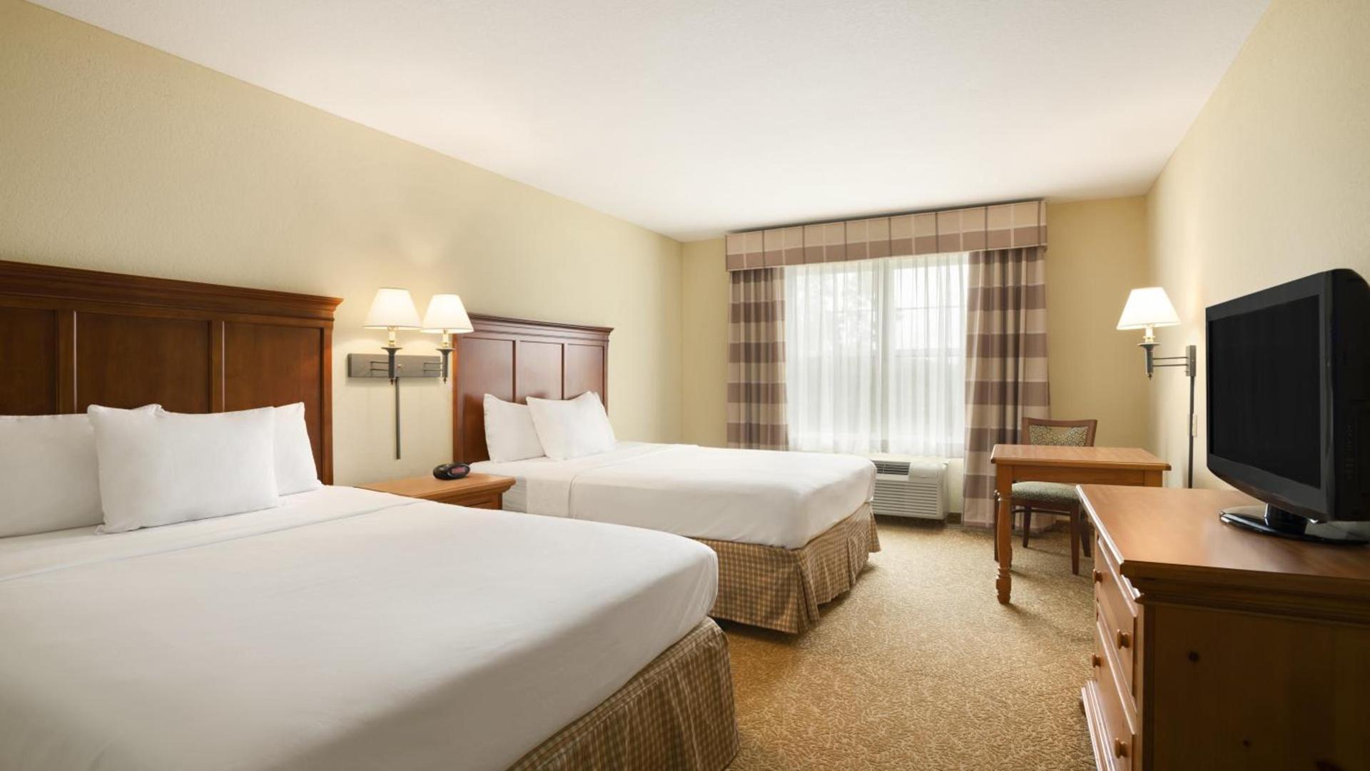 Country Inn & Suites by Radisson, Beckley, WV photo 38