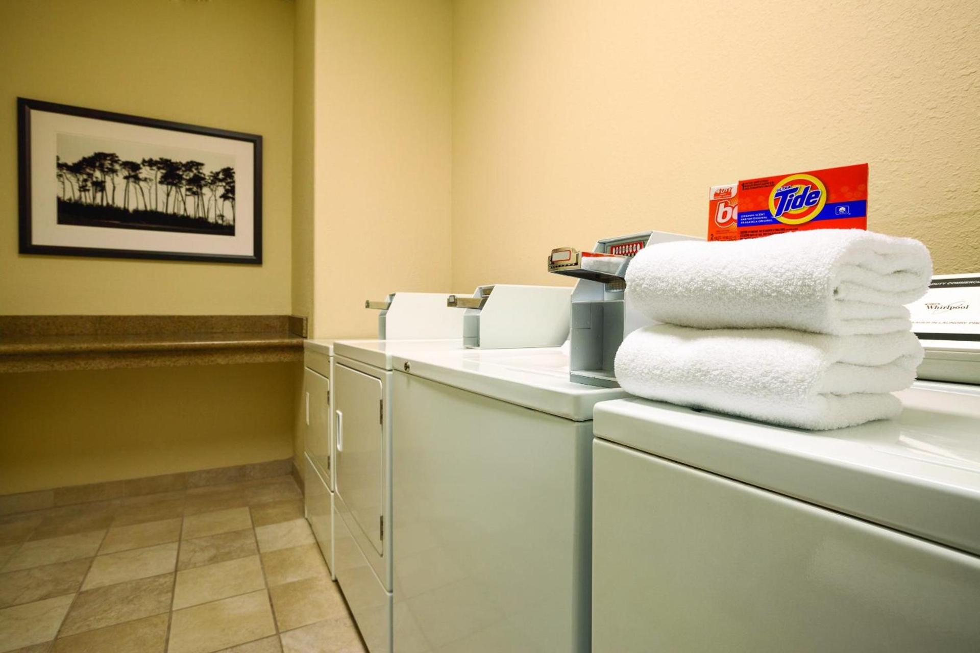 Country Inn & Suites by Radisson, Mesa, AZ photo 47
