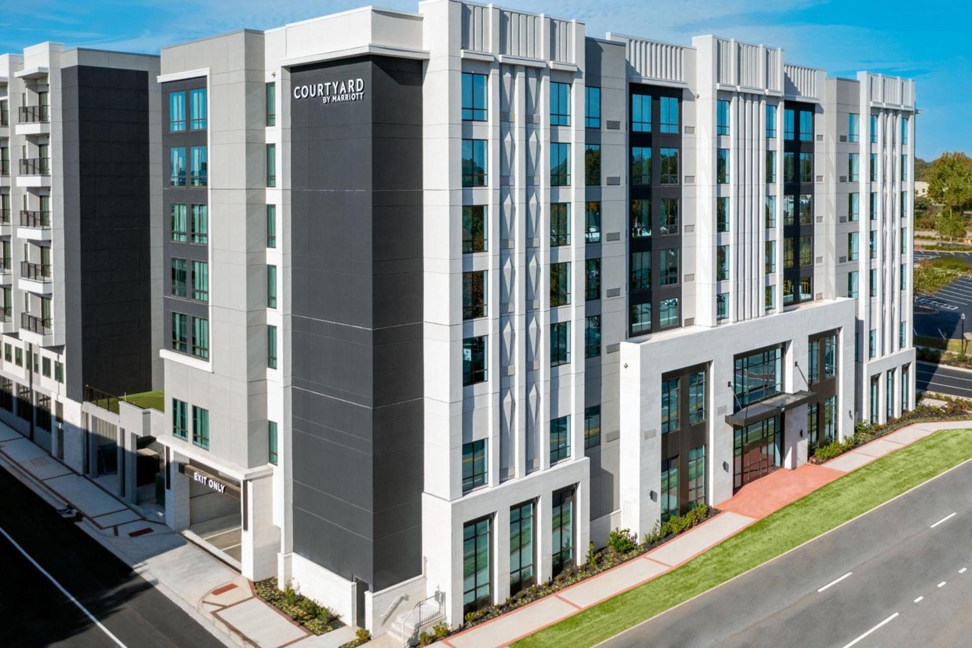 Courtyard by Marriott Gainesville GA photo 2
