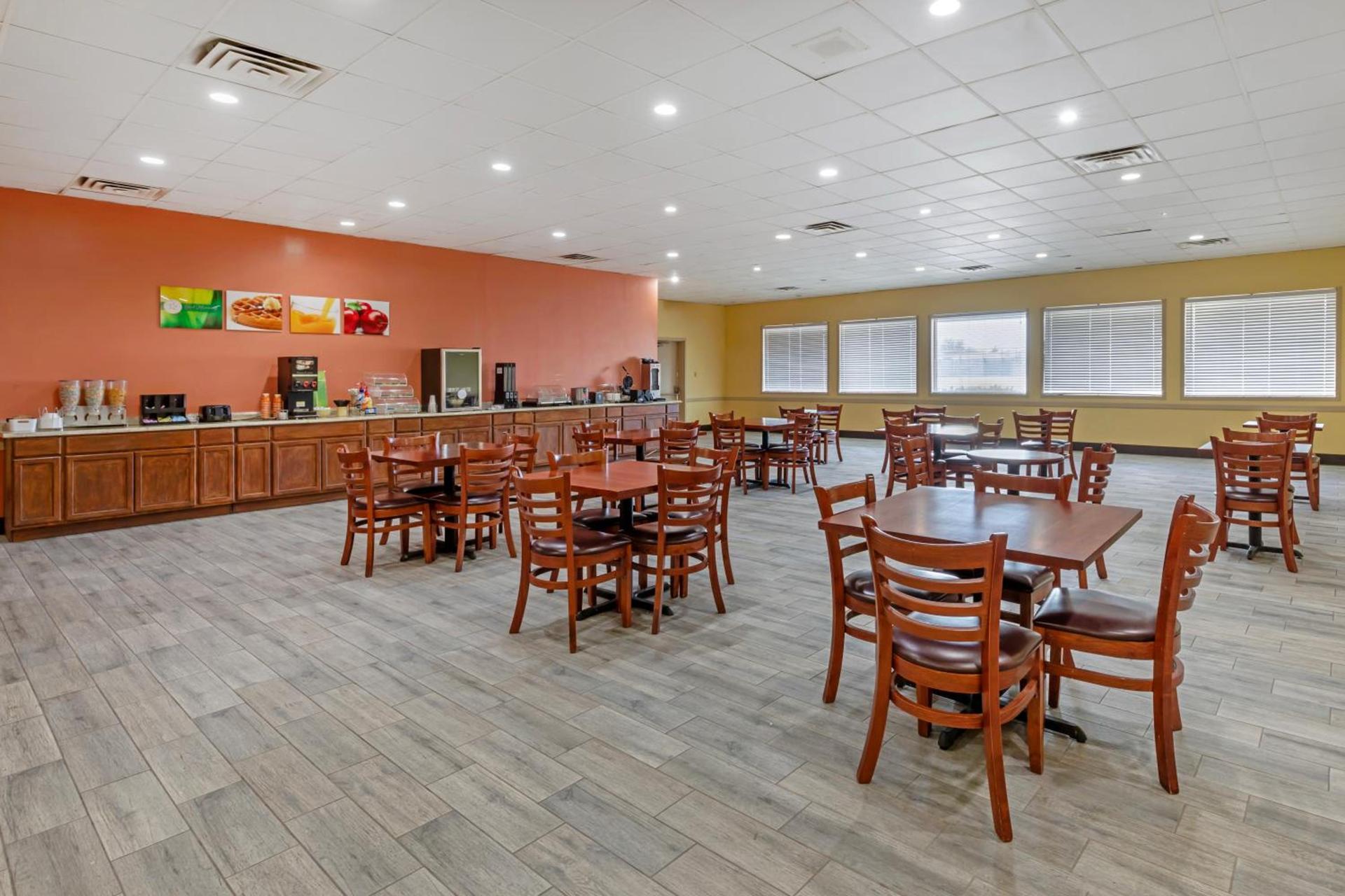 Quality Inn Gainesville photo 46