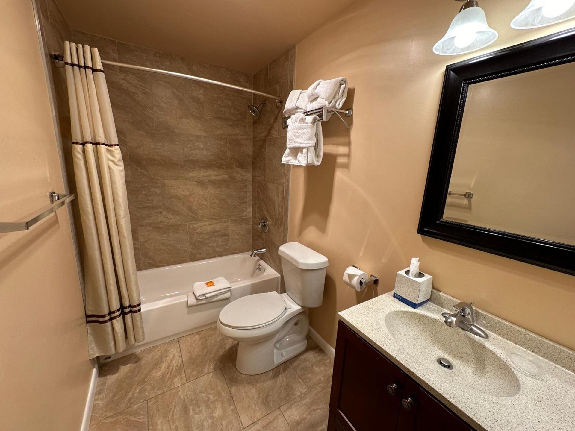 Abram Inn & Suites photo 14