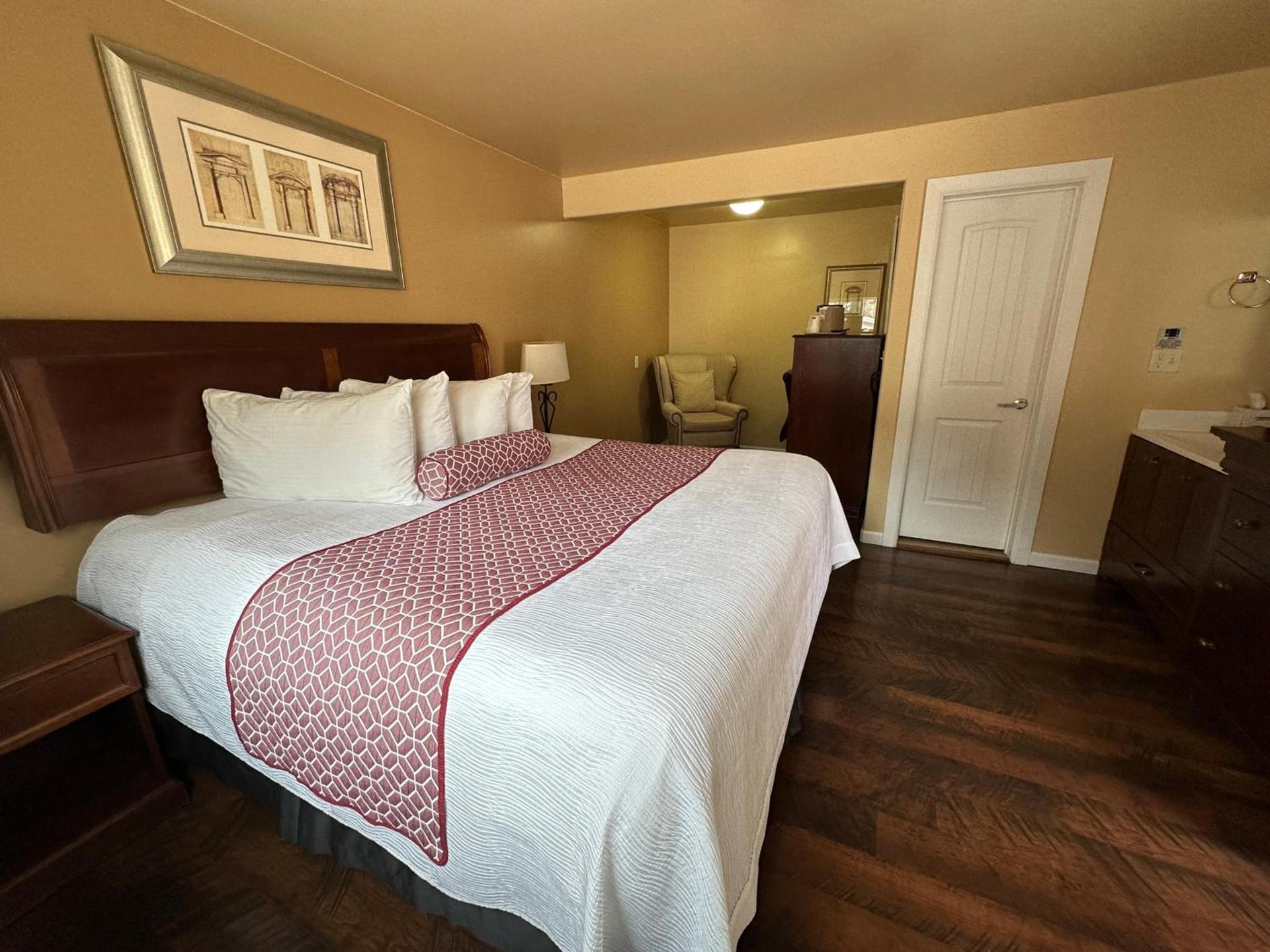 Abram Inn & Suites photo 15