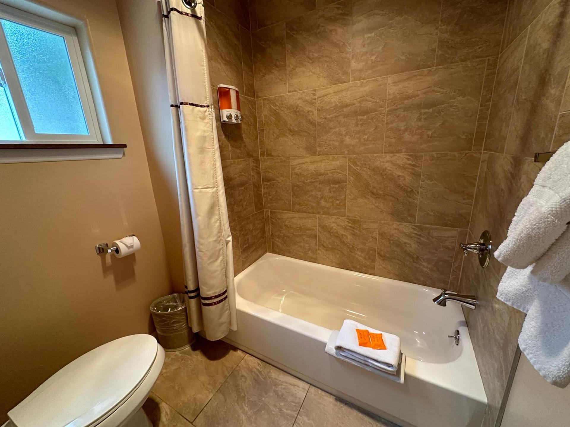 Abram Inn & Suites photo 26