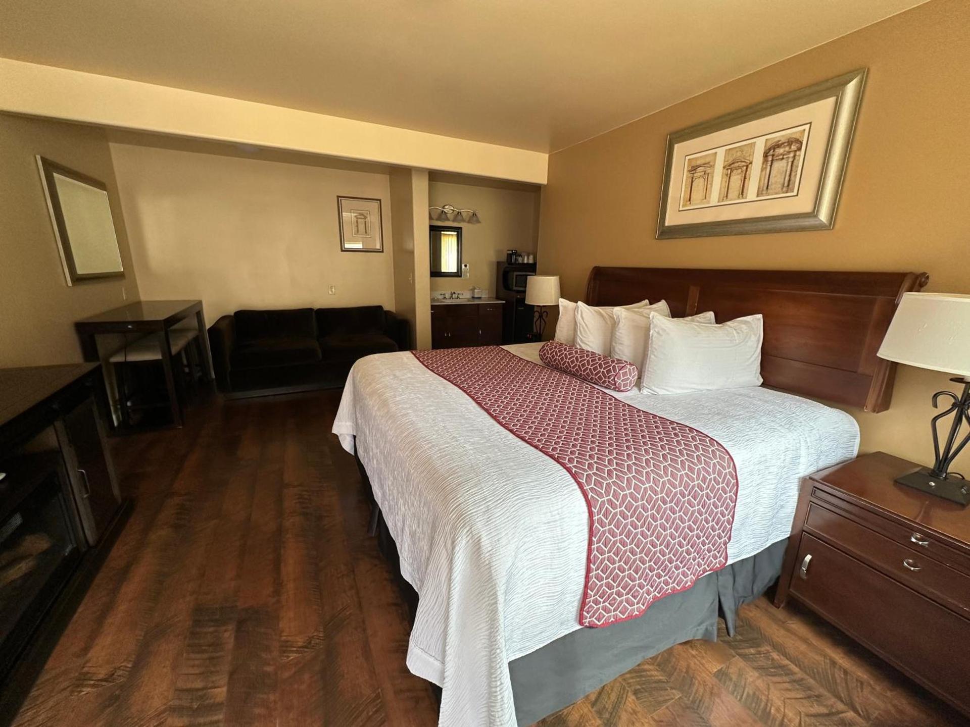 Abram Inn & Suites photo 22