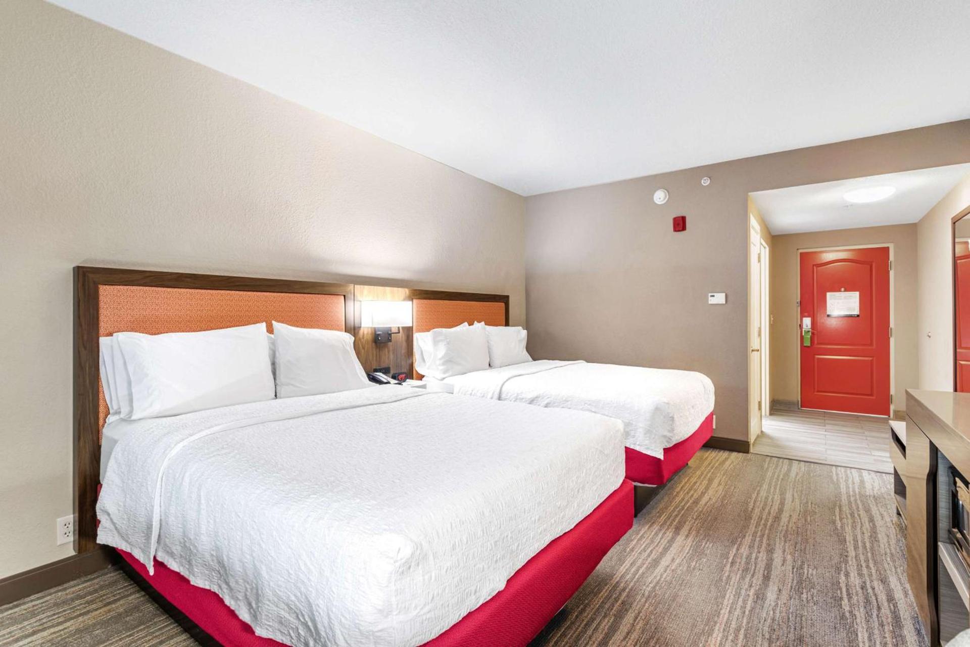 Hampton Inn & Suites Orlando-Apopka photo 65