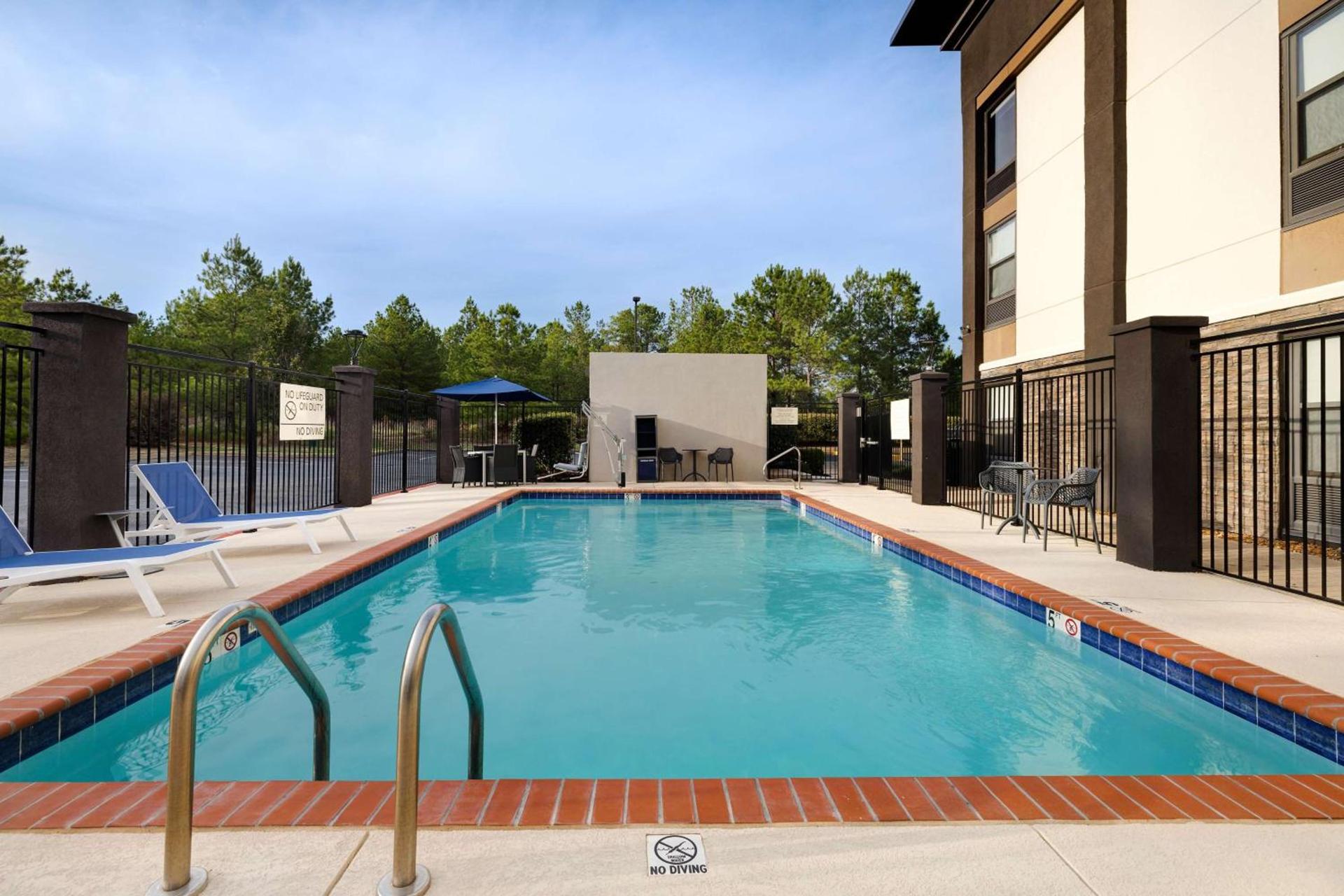 Hampton Inn Natchitoches photo 12