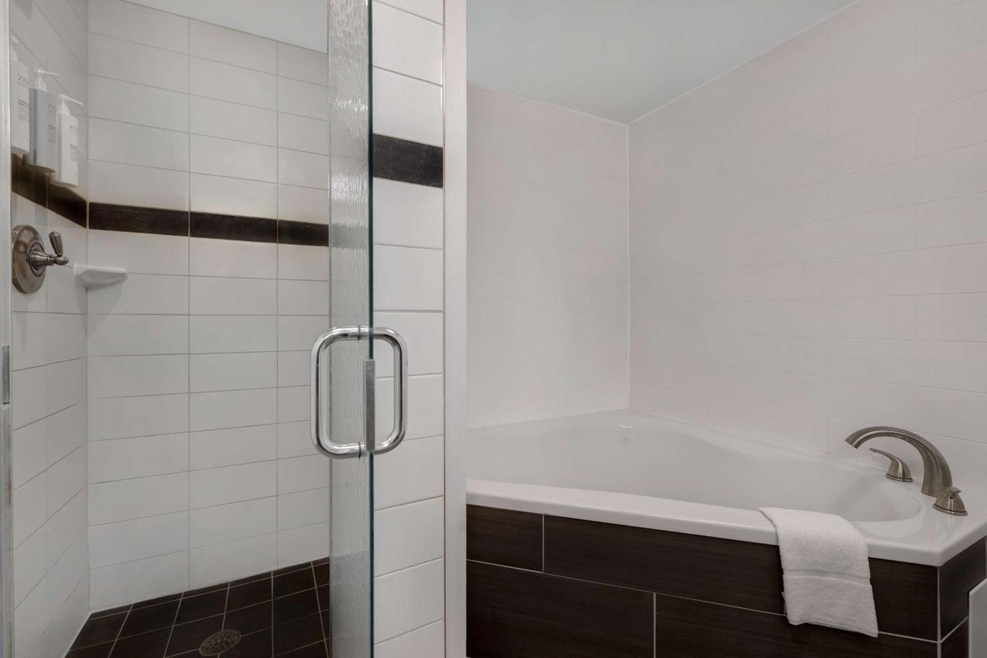 Hampton Inn Natchitoches photo 22