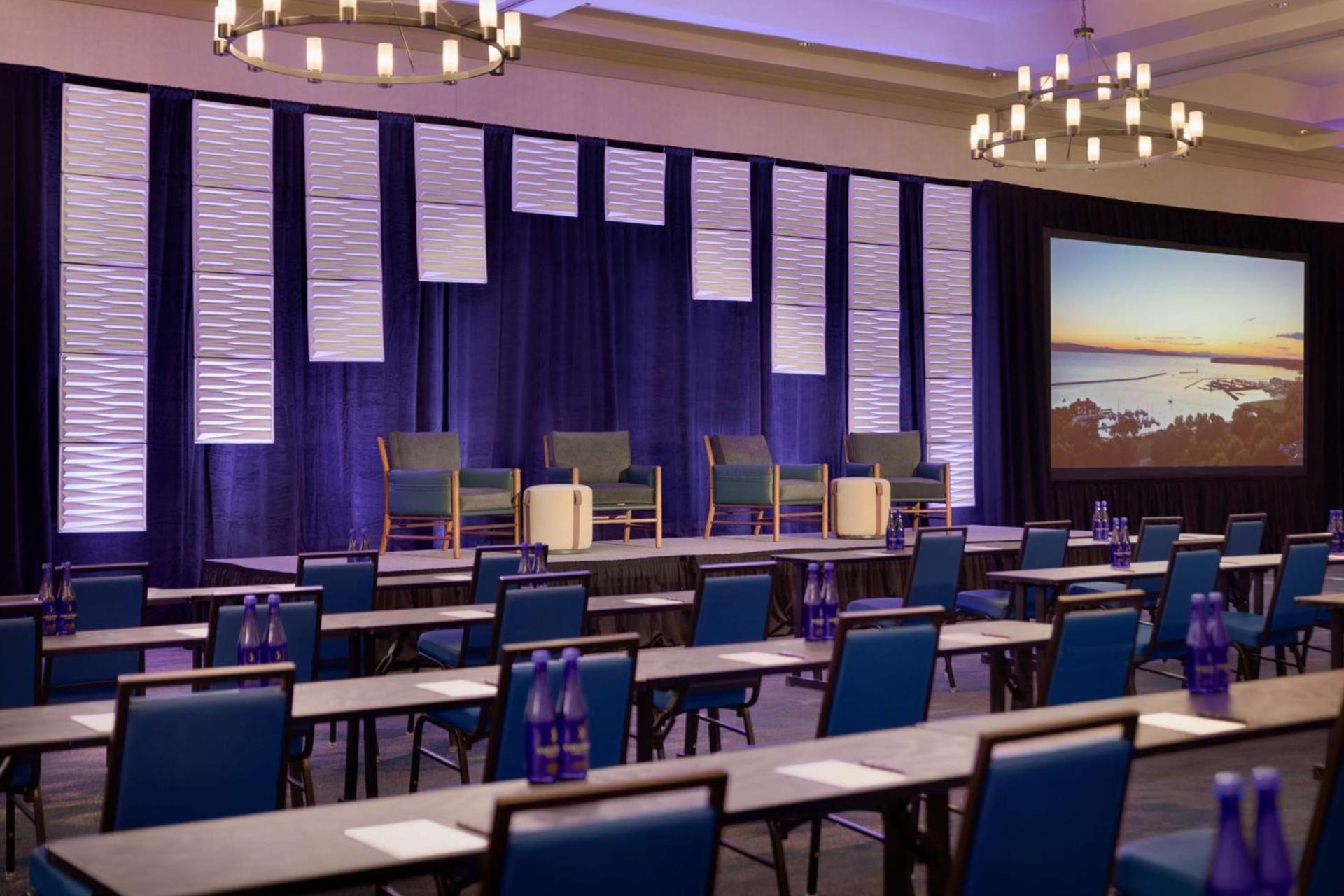 Hotel Champlain Burlington, Curio Collection by Hilton photo 53