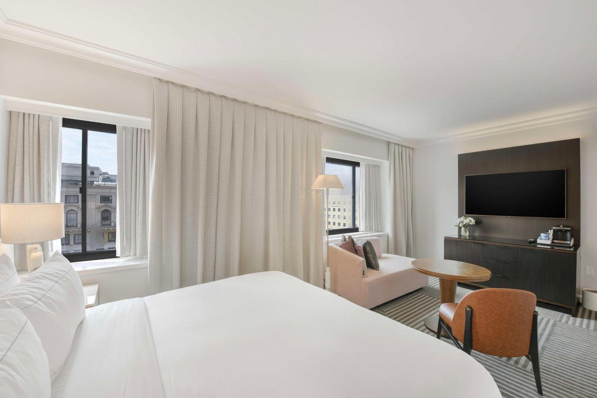 Capital Hilton photo 19
