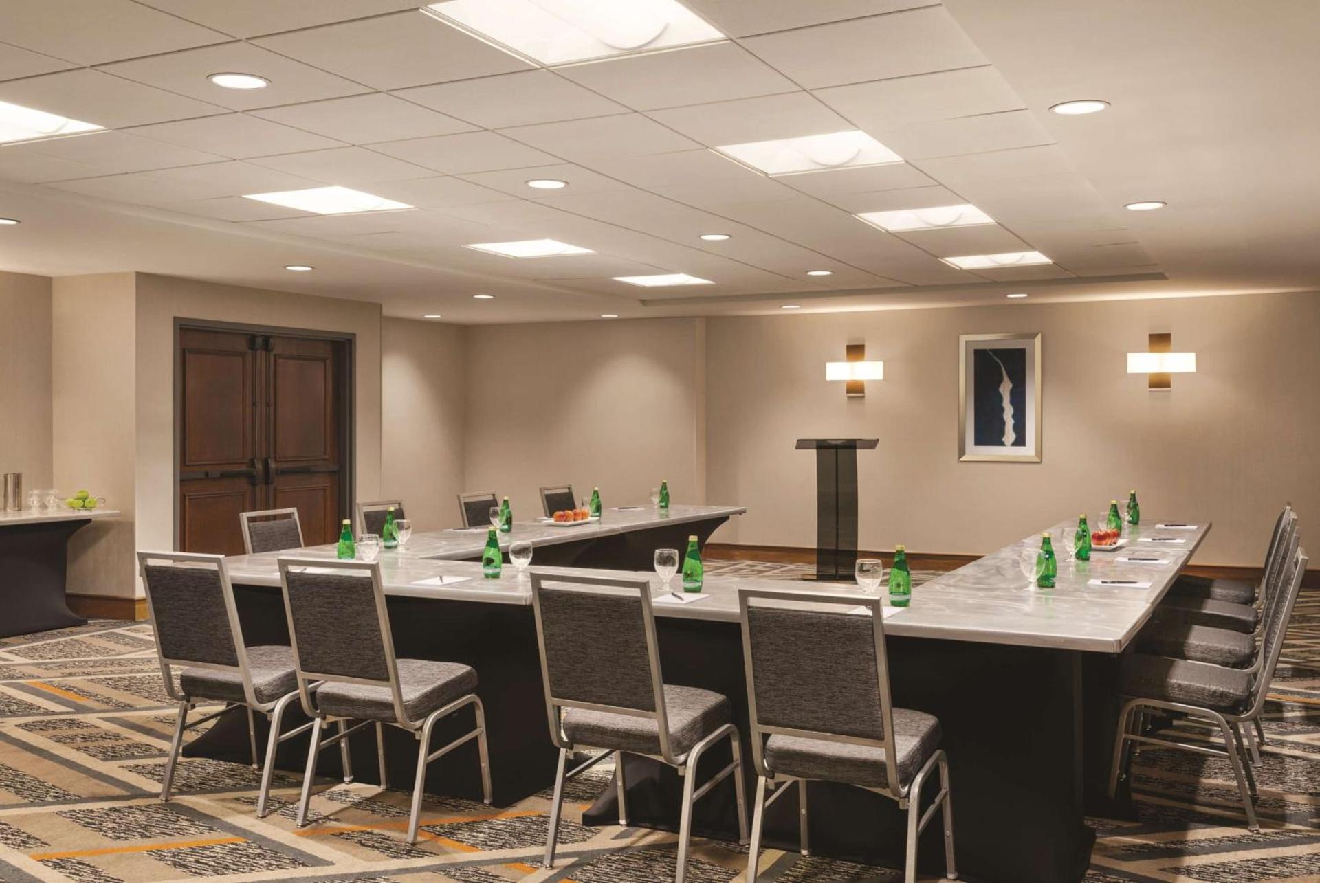 Hilton Knoxville Airport photo 55