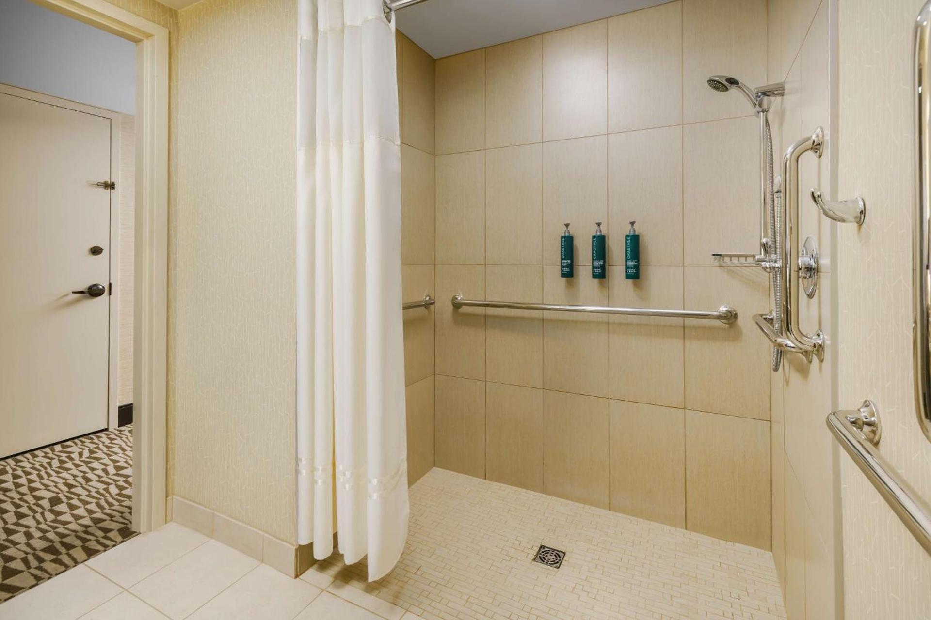Hilton Phoenix Airport photo 30