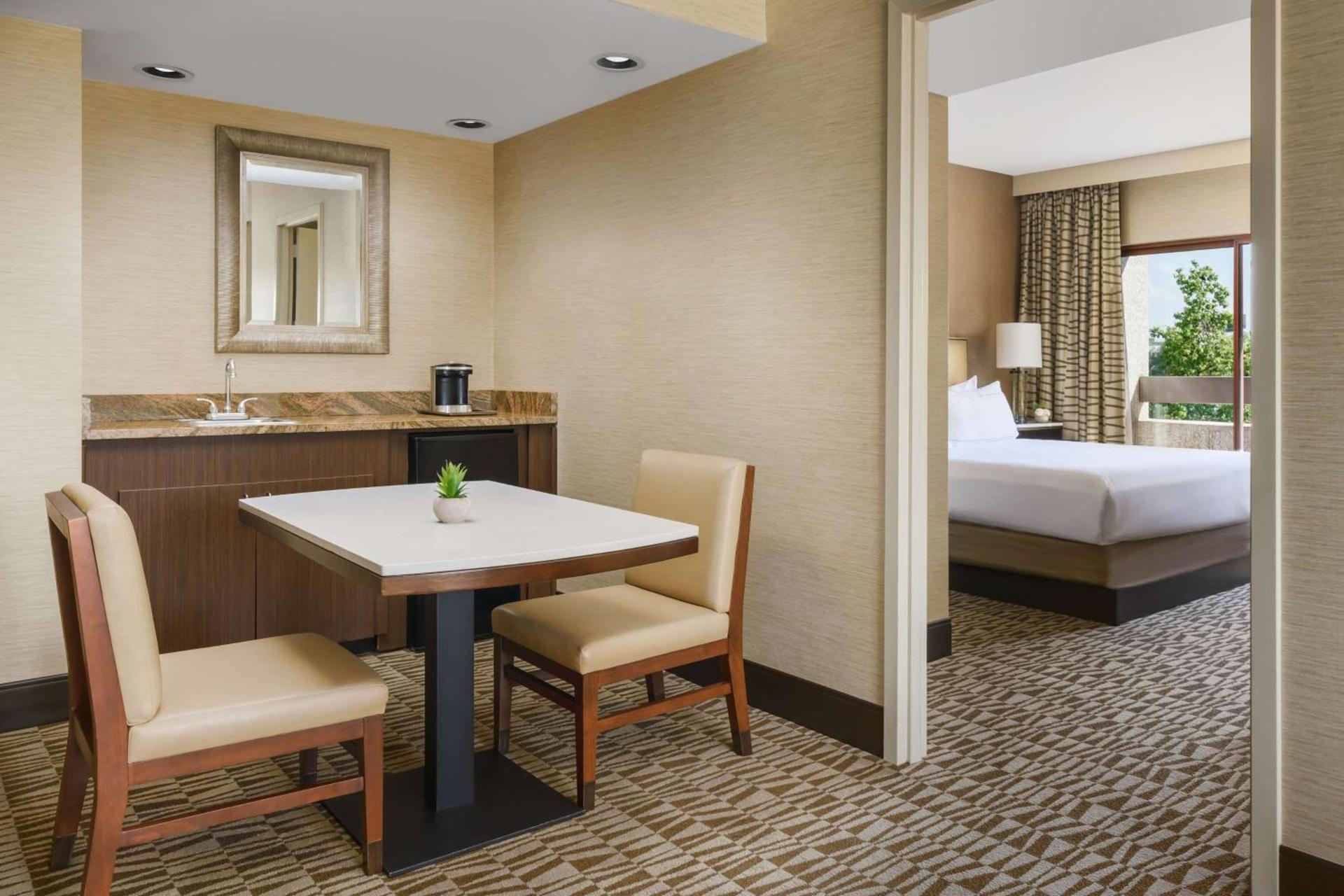 Hilton Phoenix Airport photo 52