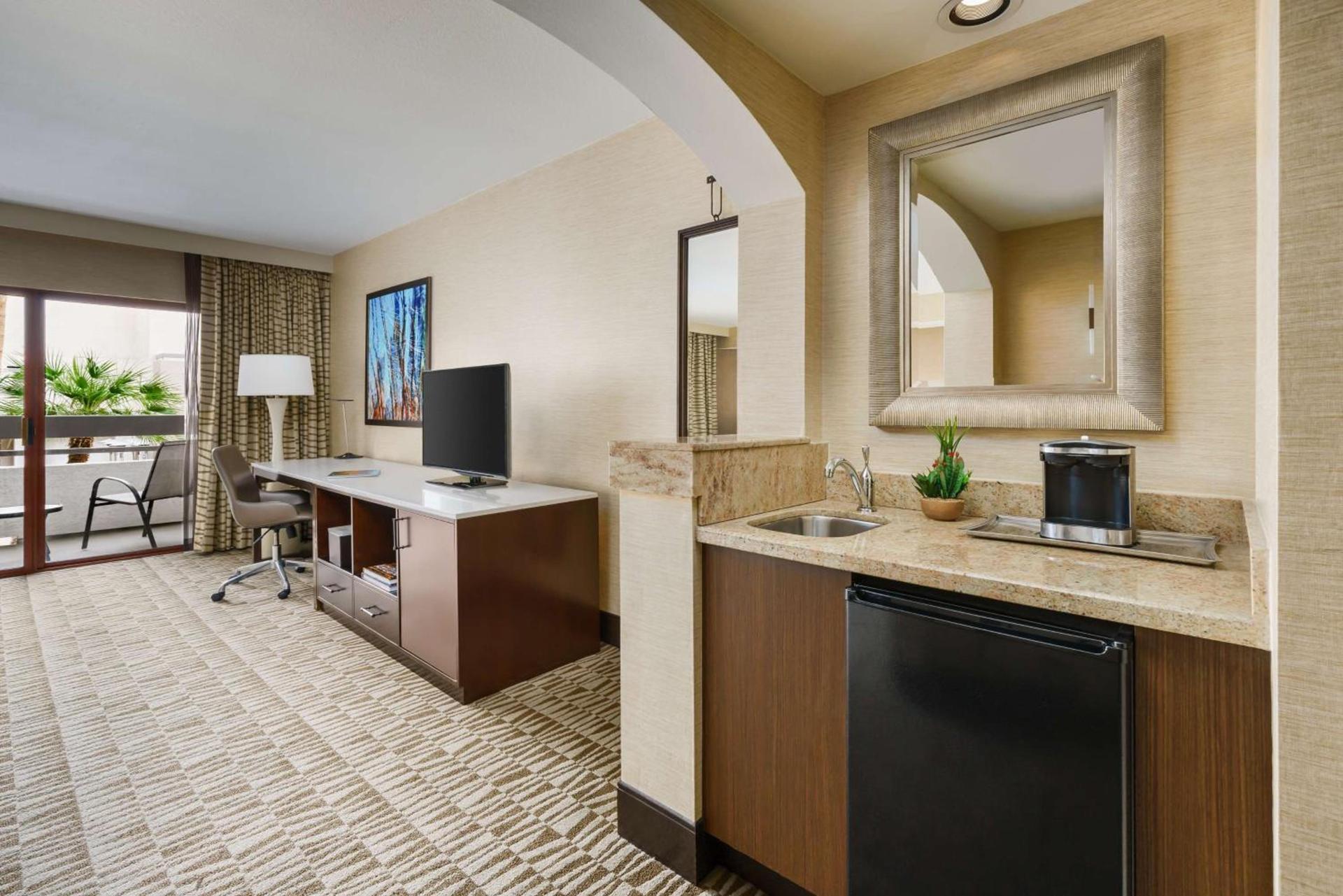 Hilton Phoenix Airport photo 53