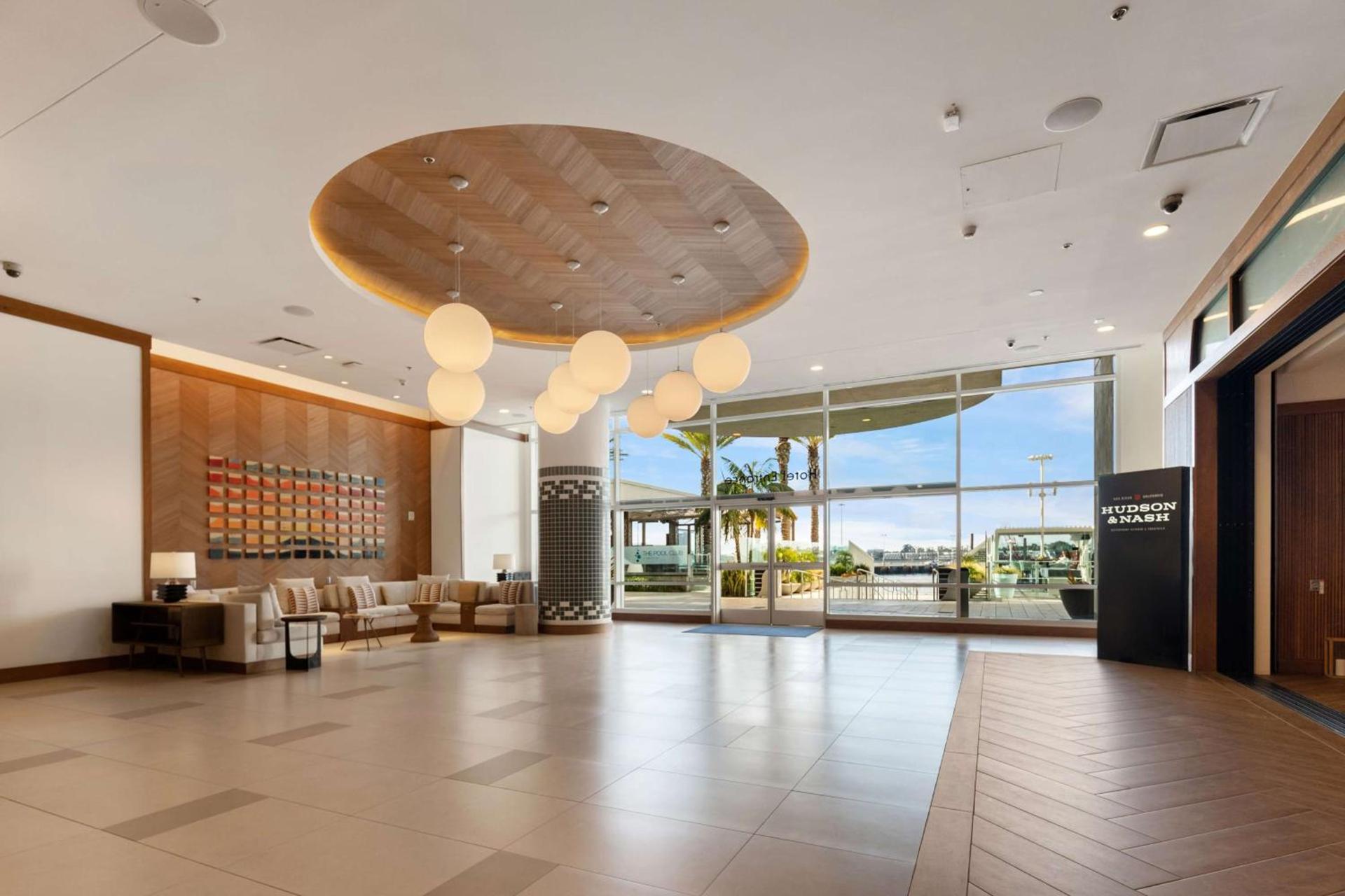 Hilton San Diego Bayfront photo 19