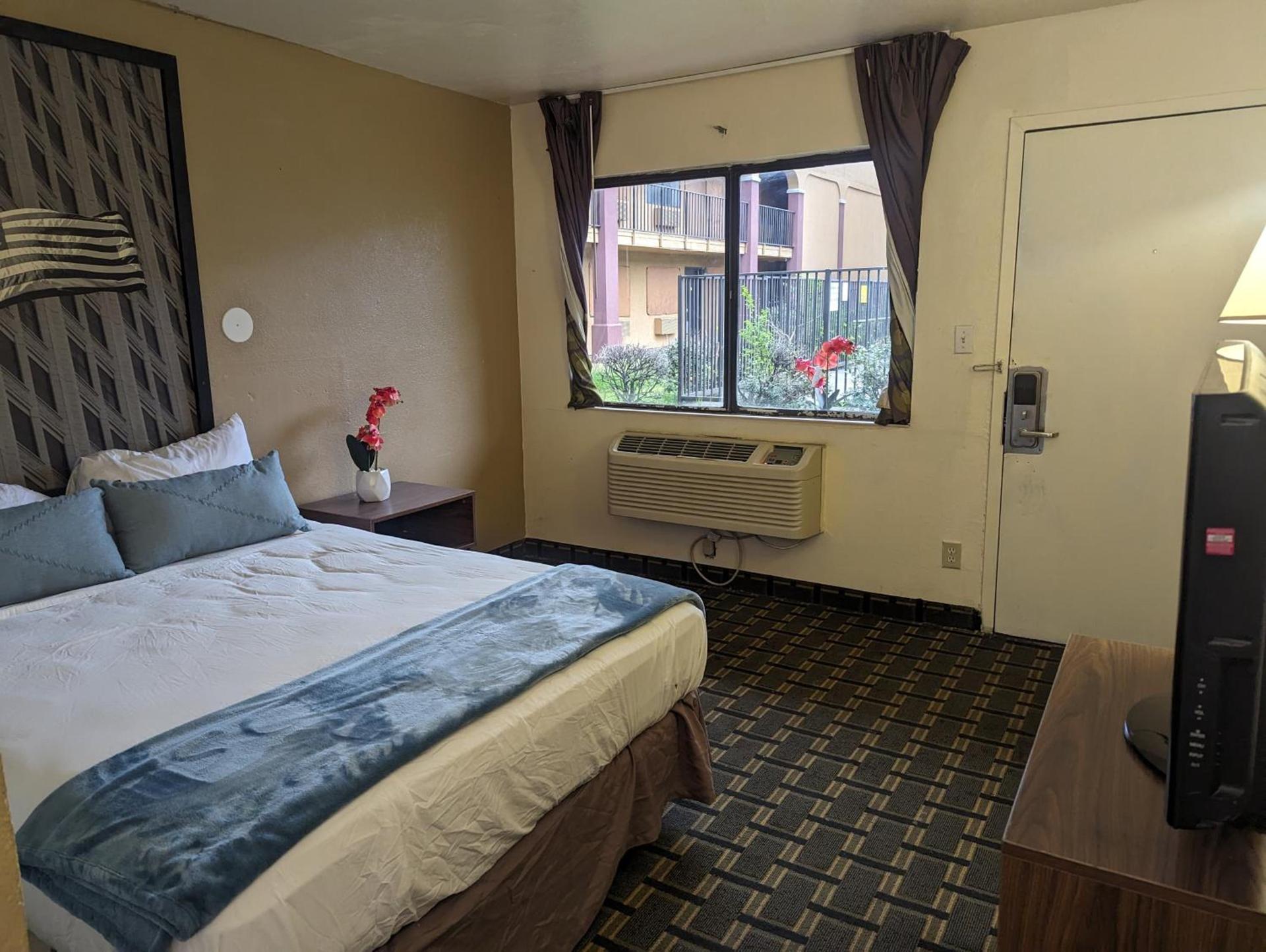 Southern Comfort Hotel photo 10