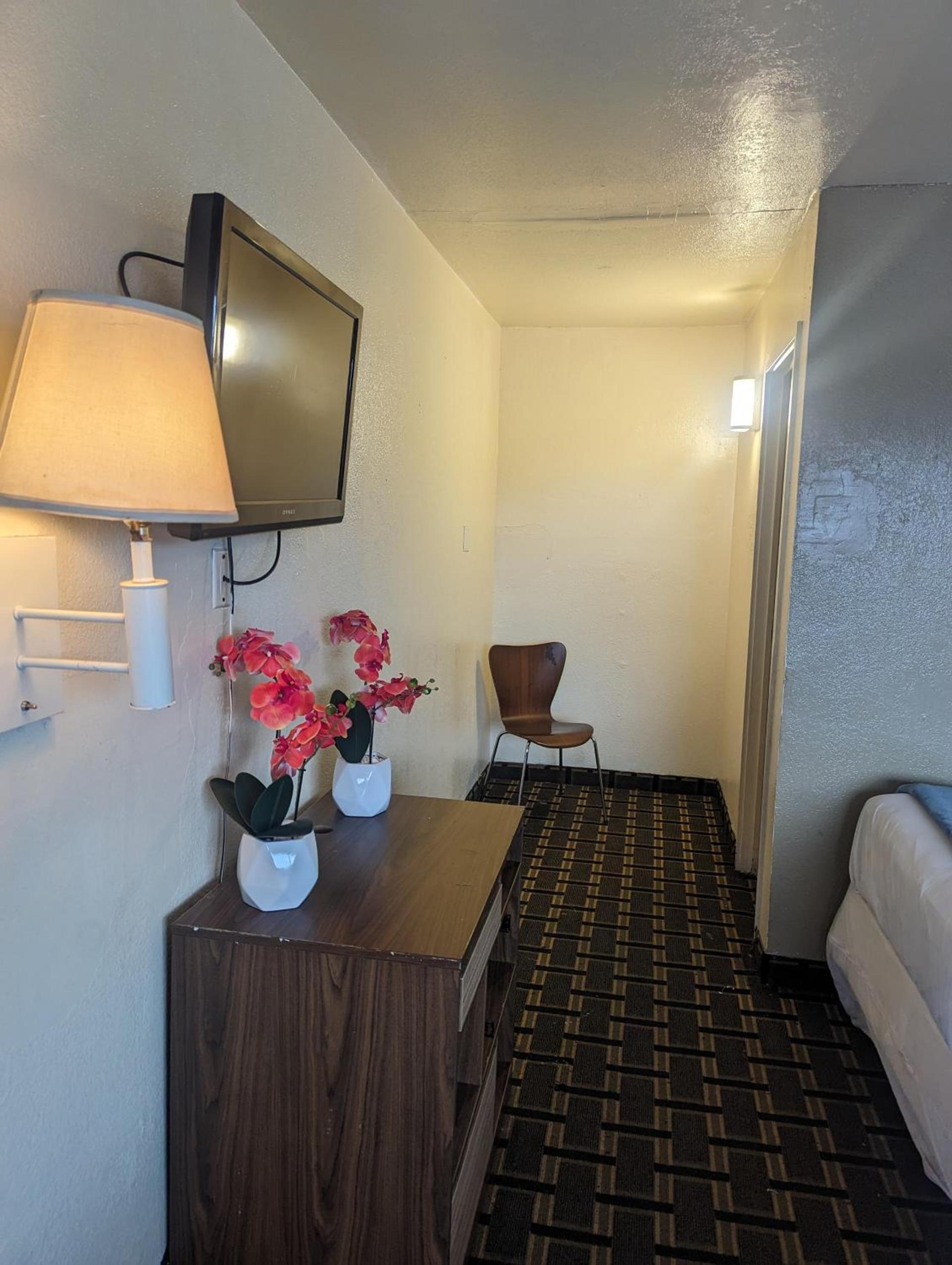 Southern Comfort Hotel photo 18
