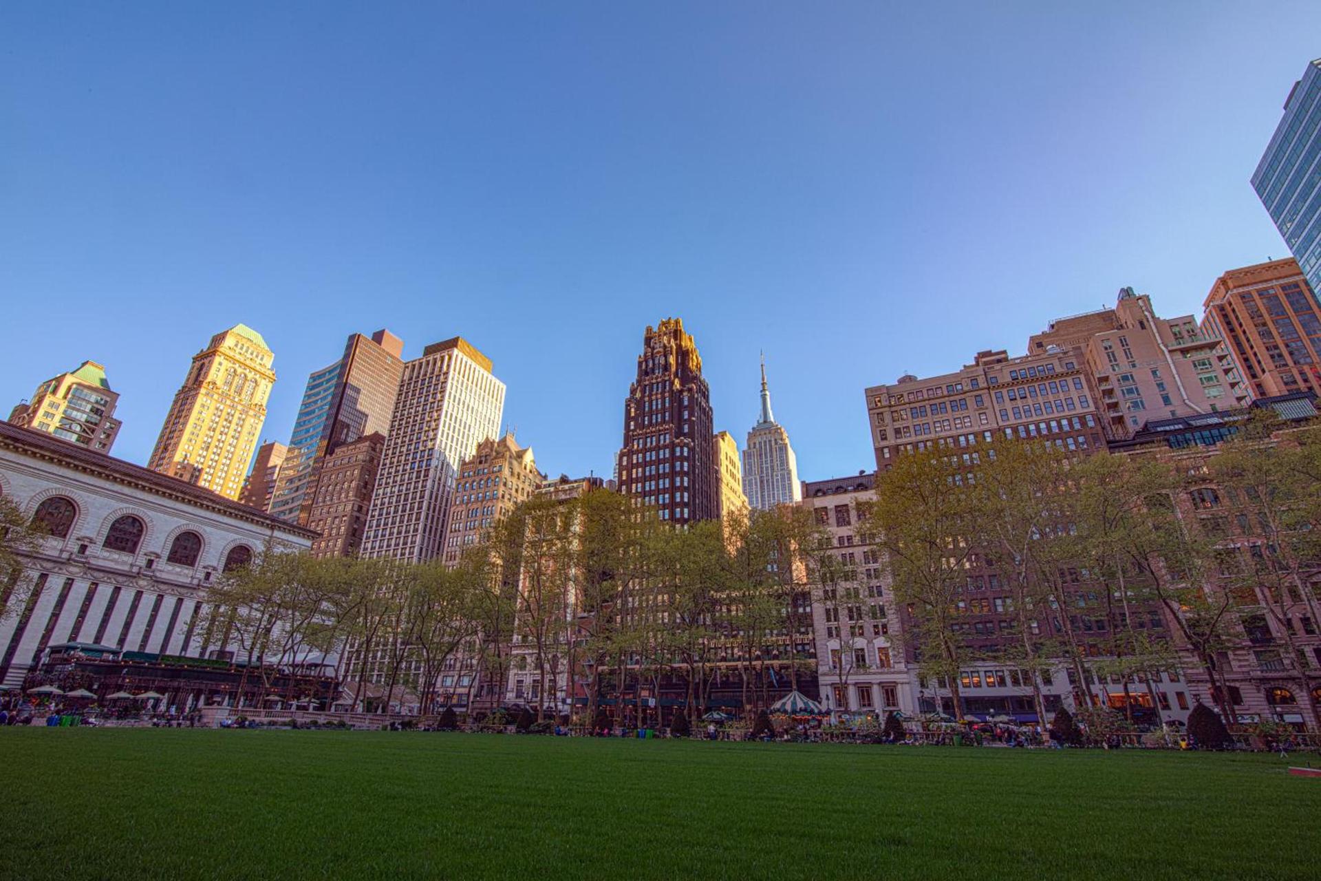 The Iroquois Times Square, a Small Luxury Hotel photo 43