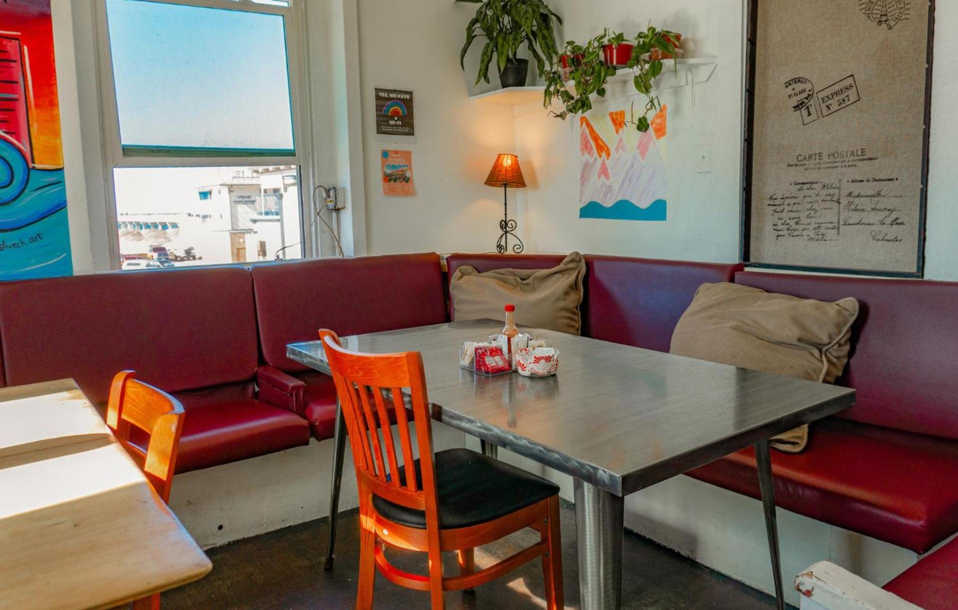 ITH Hermosa Beach Surf Hostel LAX photo 15