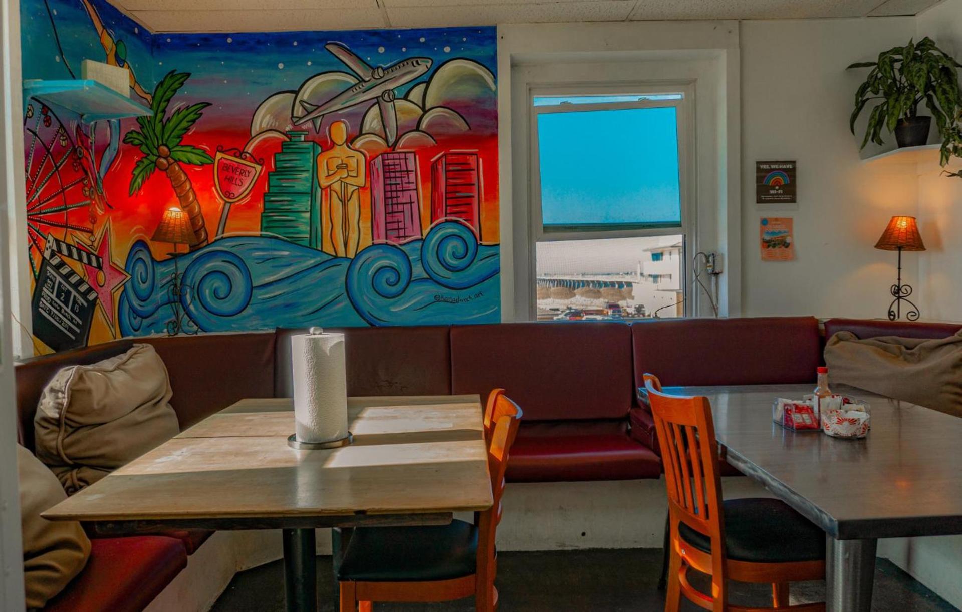 ITH Hermosa Beach Surf Hostel LAX photo 2