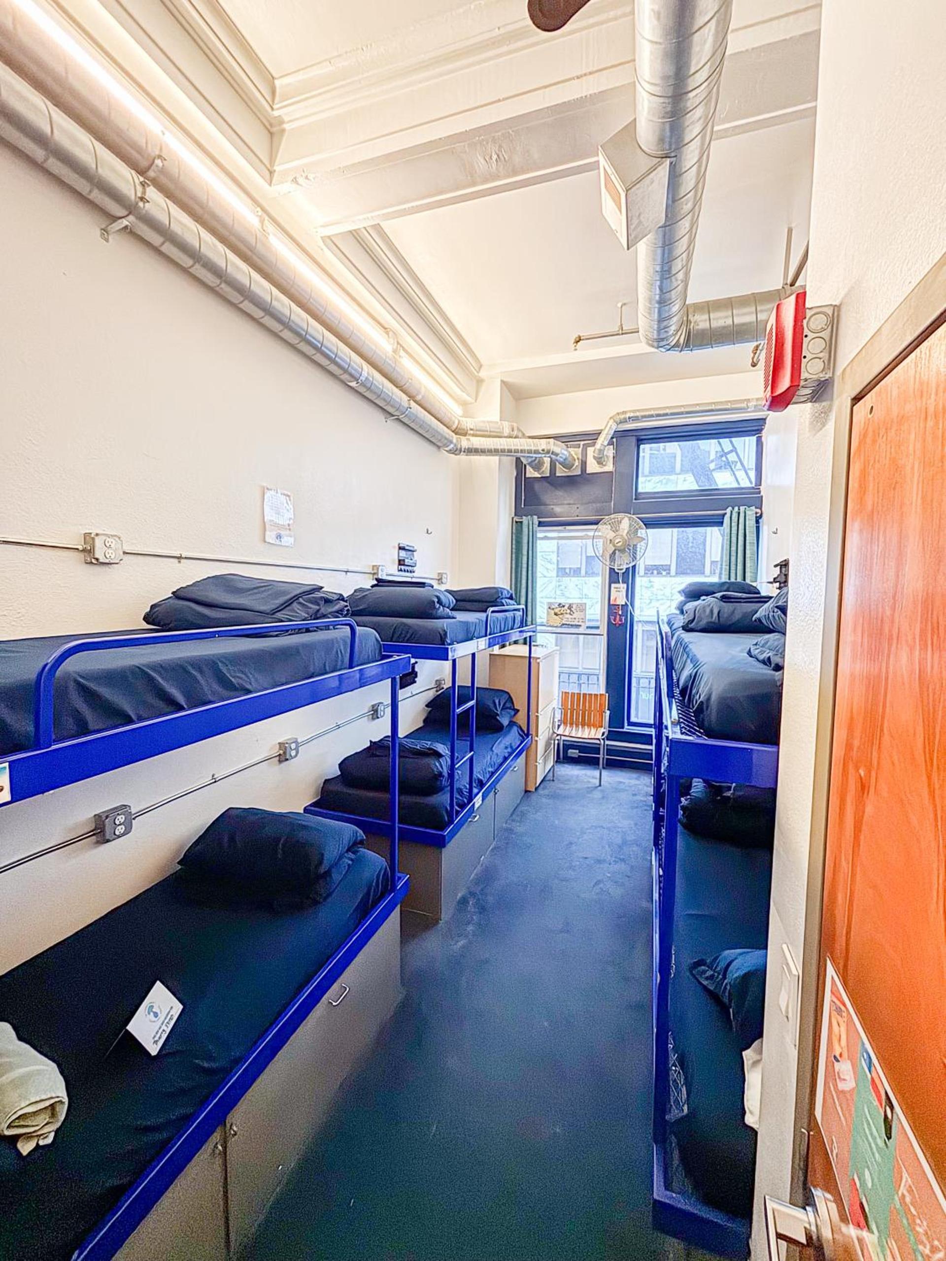 ITH San Francisco Pacific Tradewinds Backpacker Hostel photo 75
