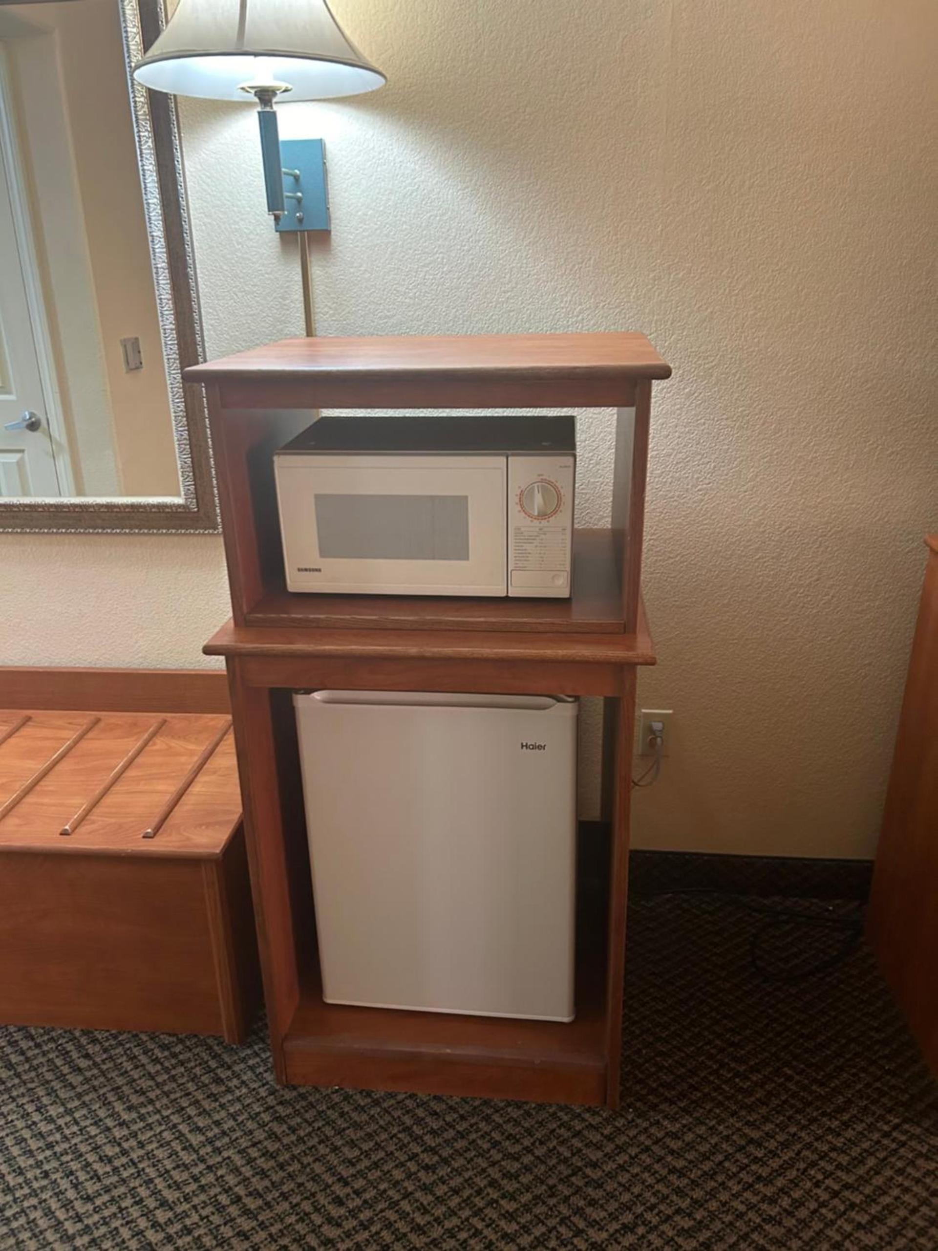 Holiday Inn Express Las Vegas-Nellis by IHG photo 4
