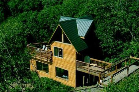 Alaska Adventure Cabins photo 42