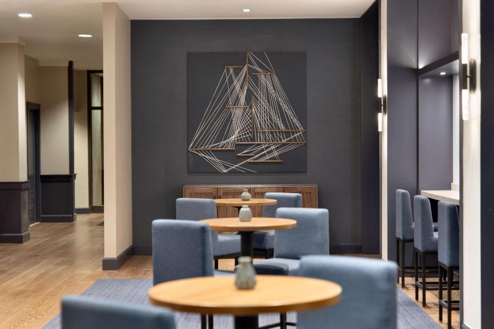 Hotel Champlain Burlington, Curio Collection by Hilton photo 62