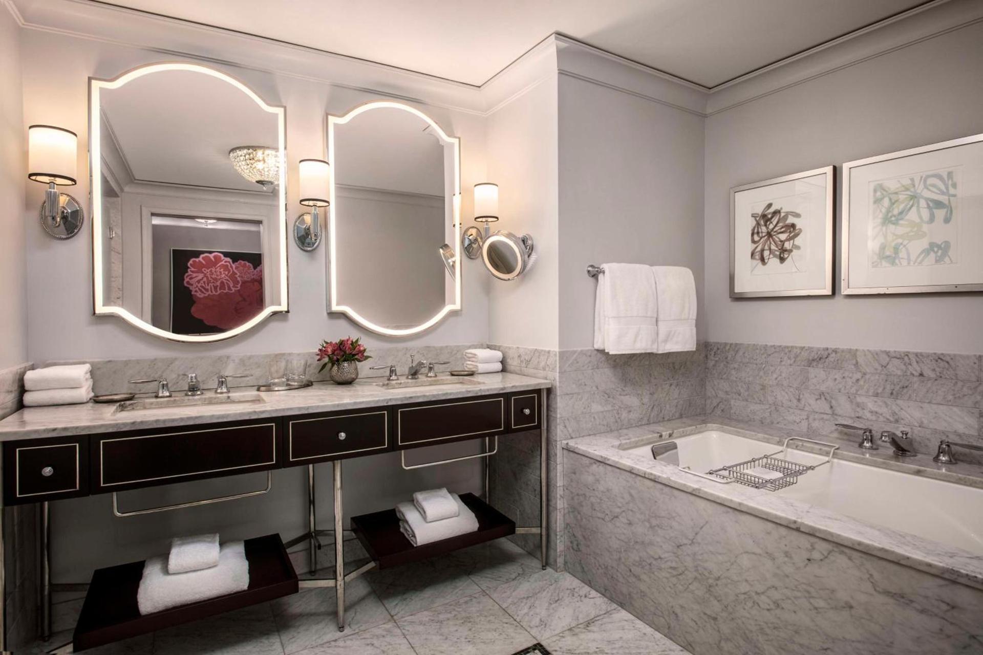 Waldorf Astoria Chicago photo 72