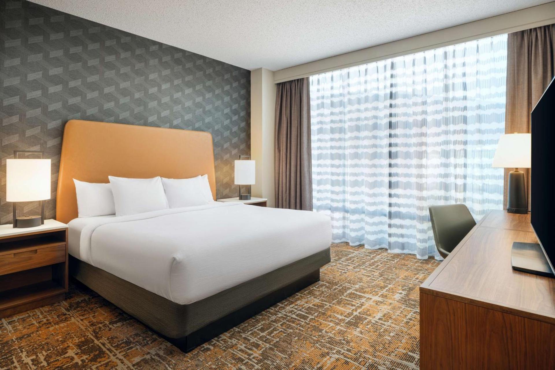 Embassy Suites Huntsville photo 31