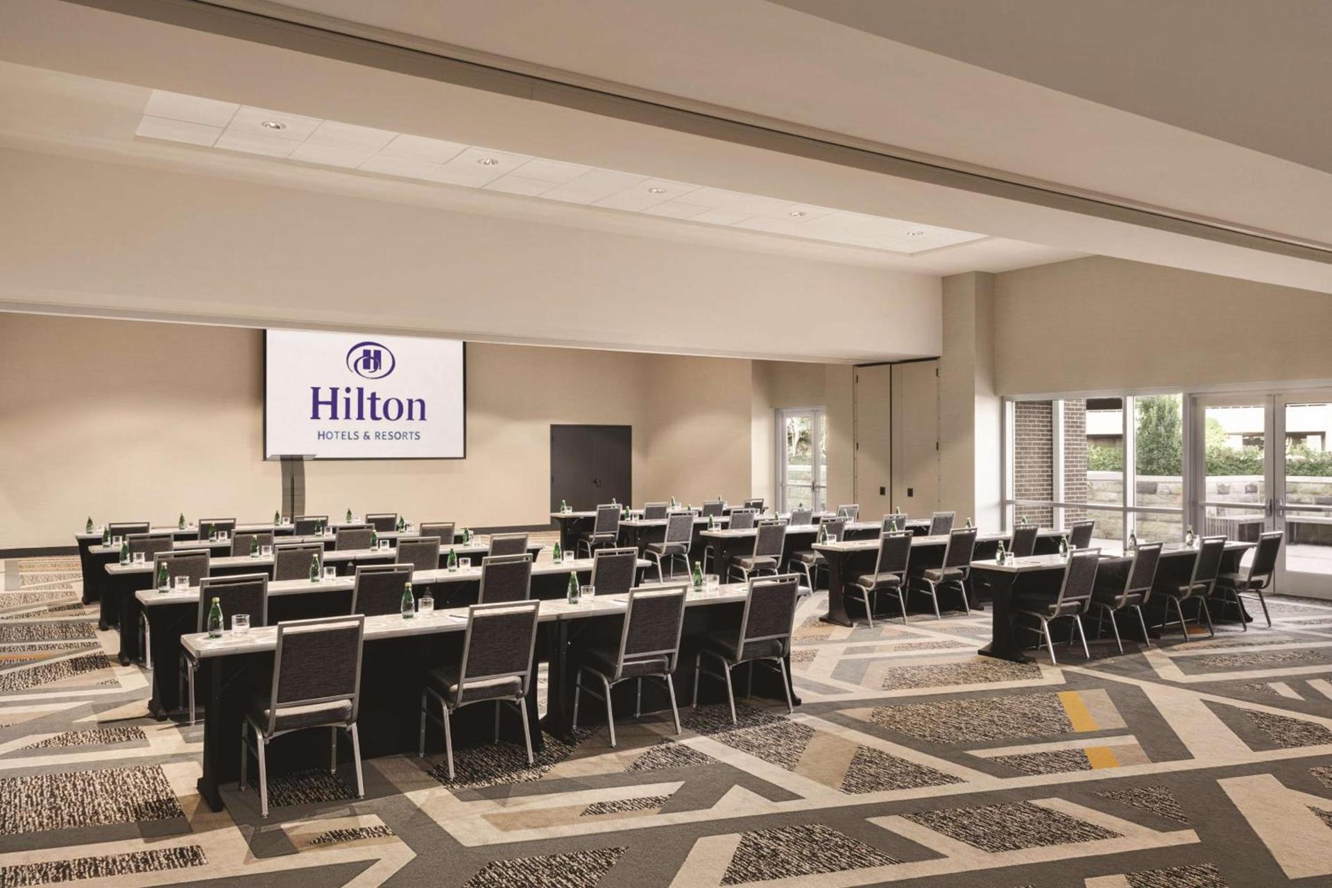 Hilton Knoxville Airport photo 58