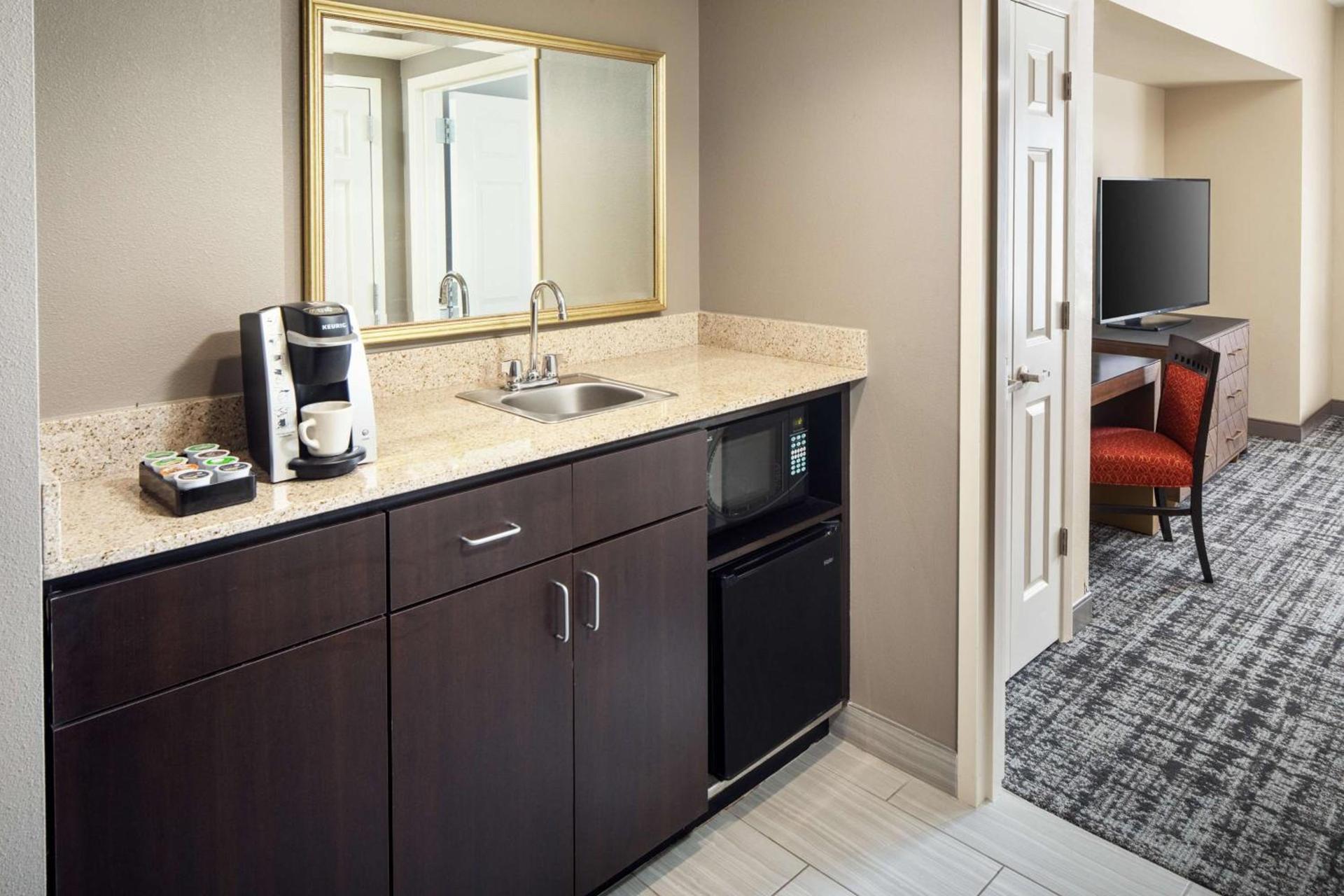 Embassy Suites by Hilton Laredo photo 29