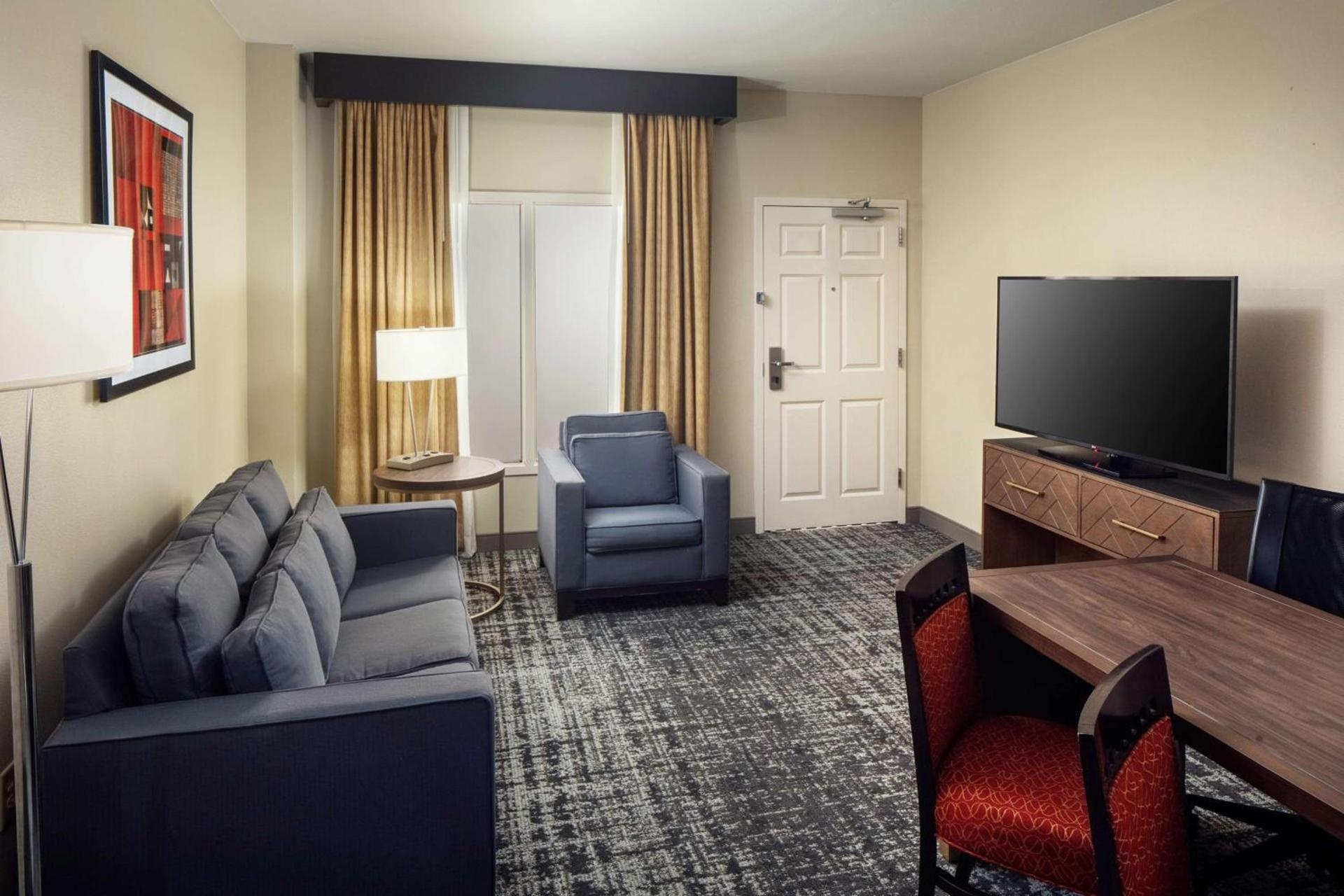 Embassy Suites by Hilton Laredo photo 21