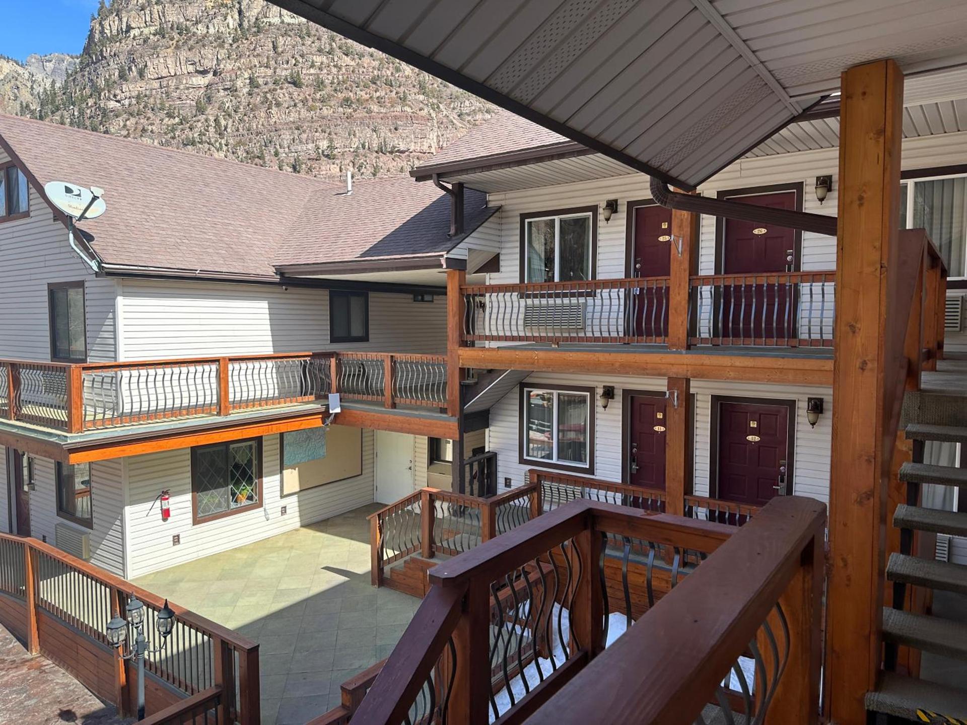 Matterhorn Inn Ouray photo 11
