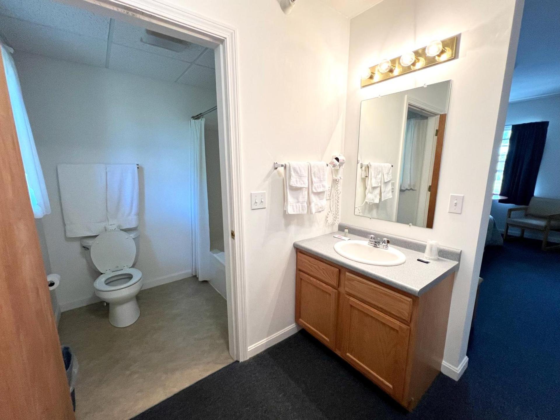 Ocean Acres Ogunquit photo 38